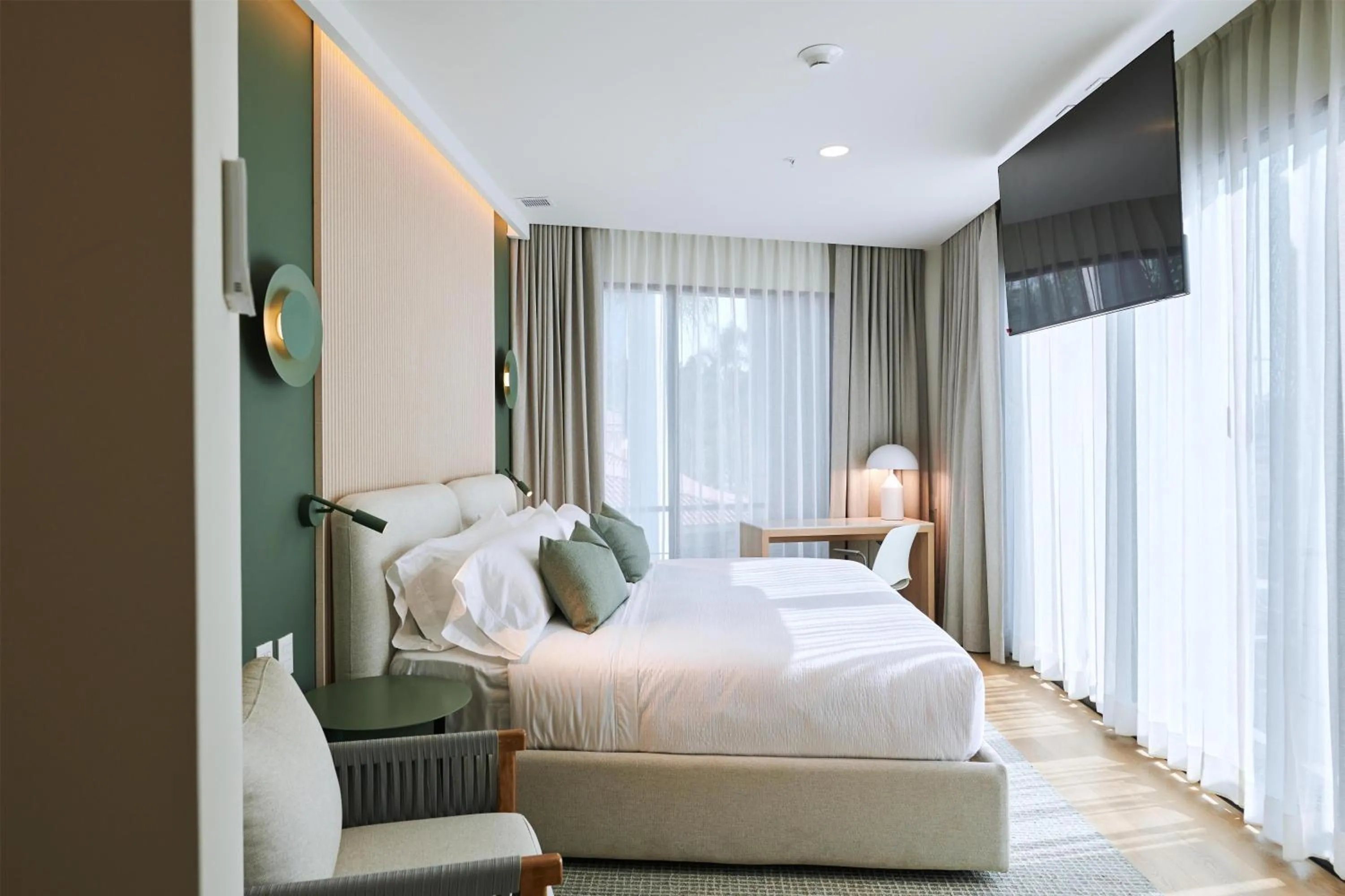 Bedroom, Bed in WorldHotels Acueducto Guadalajara