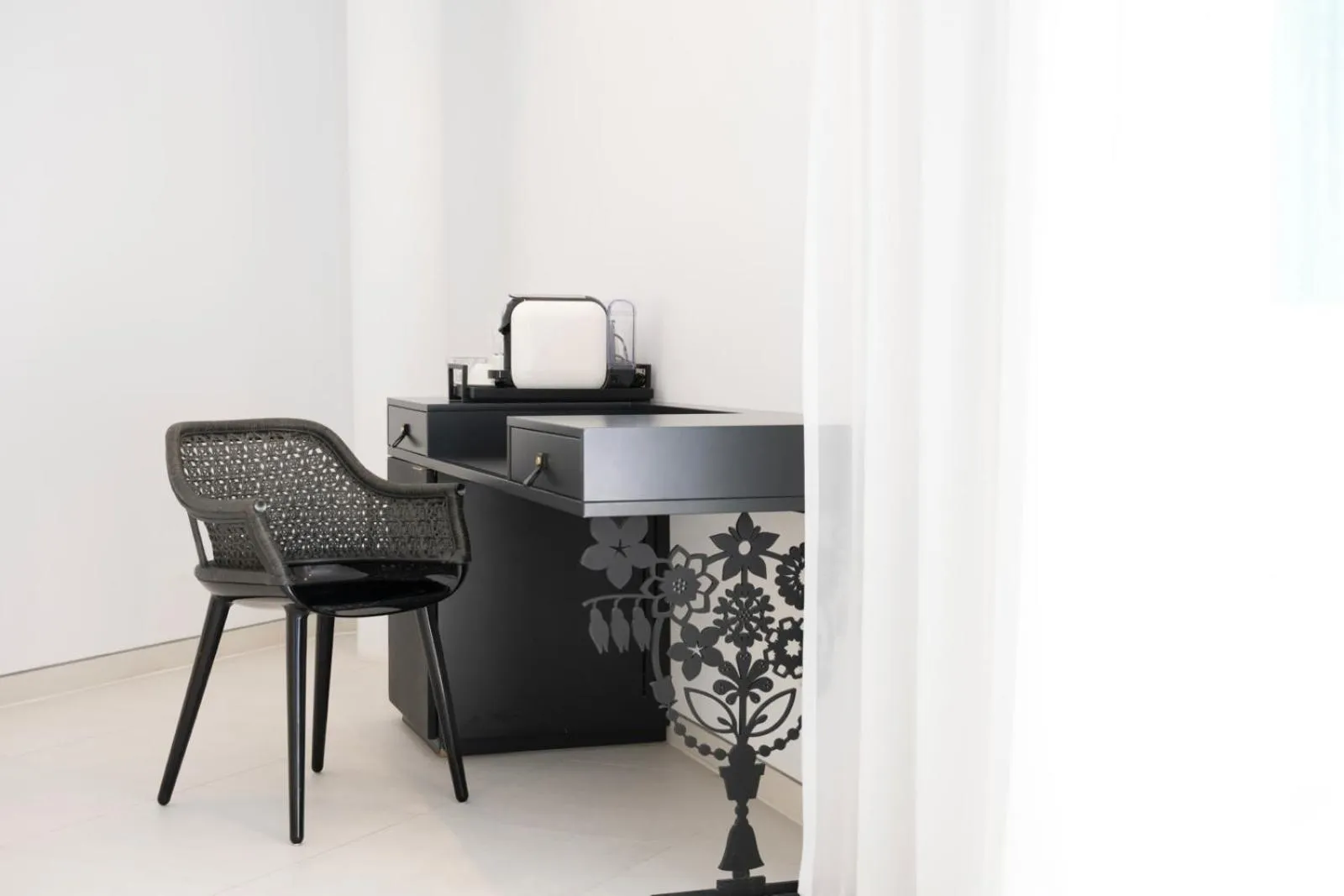 Bedroom in The Donna Portals