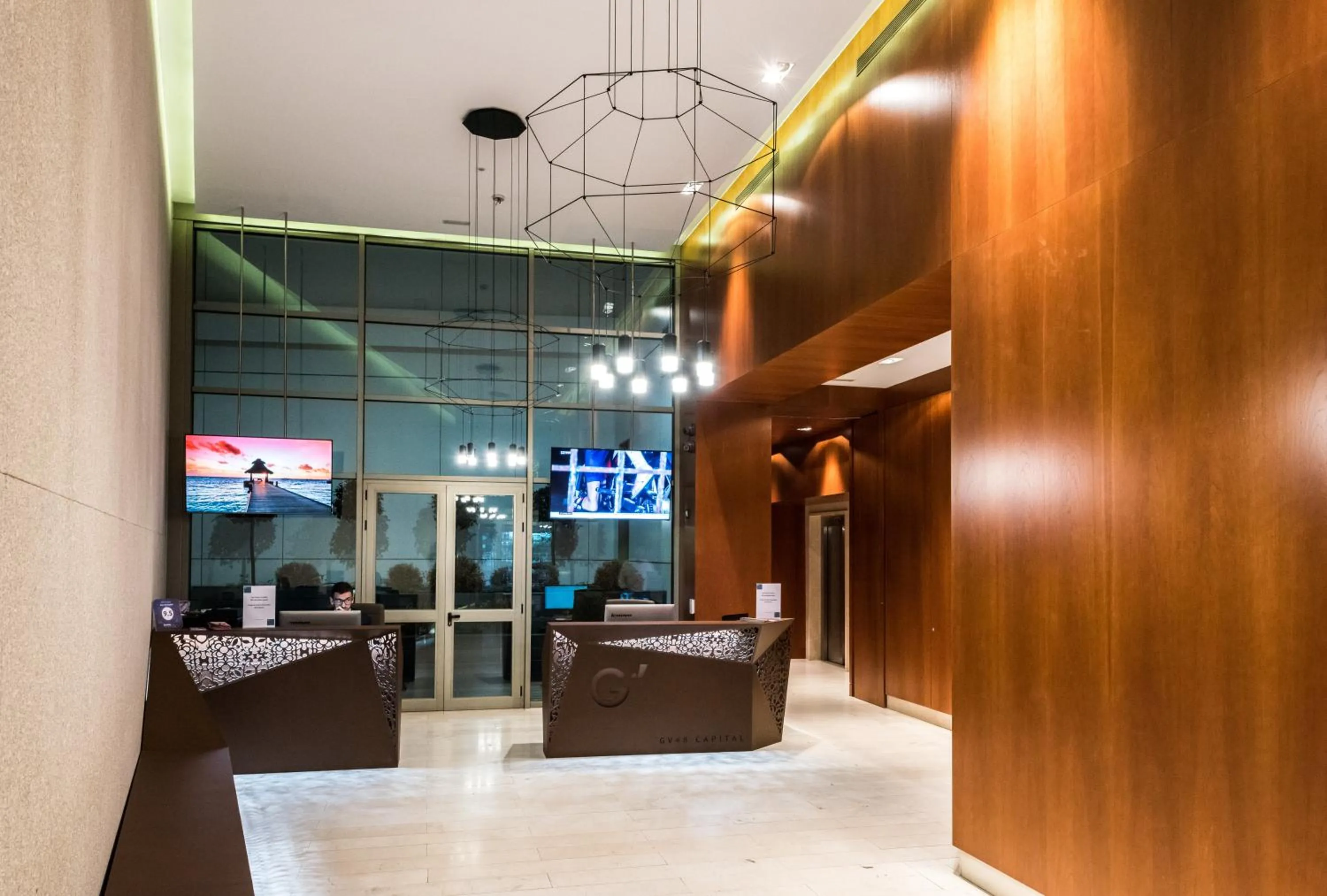 Lobby or reception in SmartRental Collection Centric II