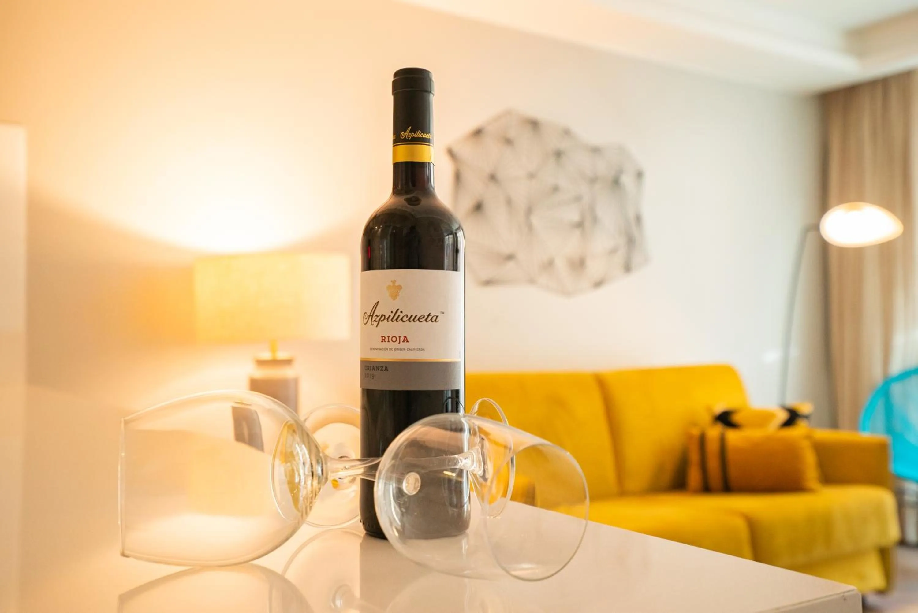 Living room in SmartRental Collection Centric II