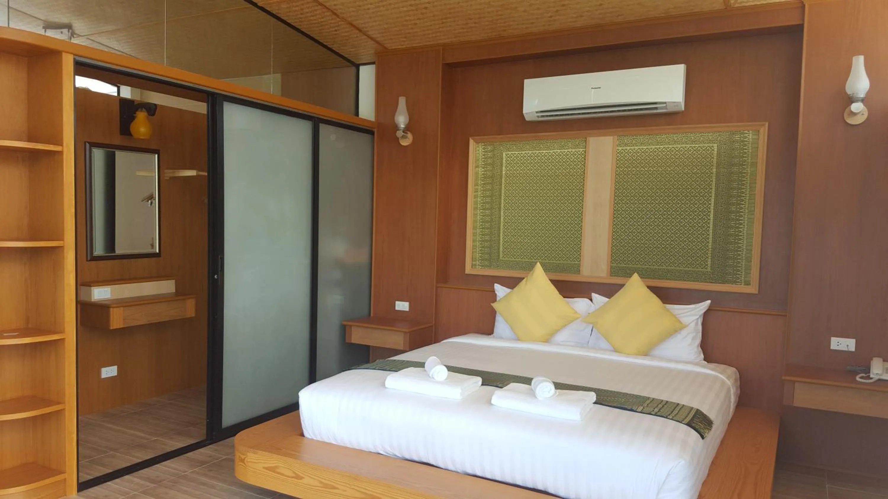 Photo of the whole room, Bed in Jasmine Resort And Spa