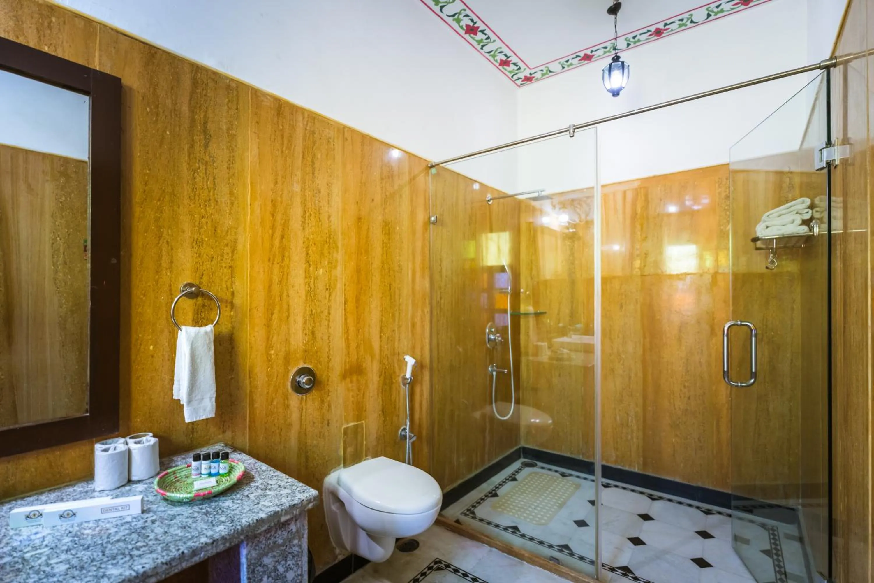 Bathroom in Hotel Heritage House