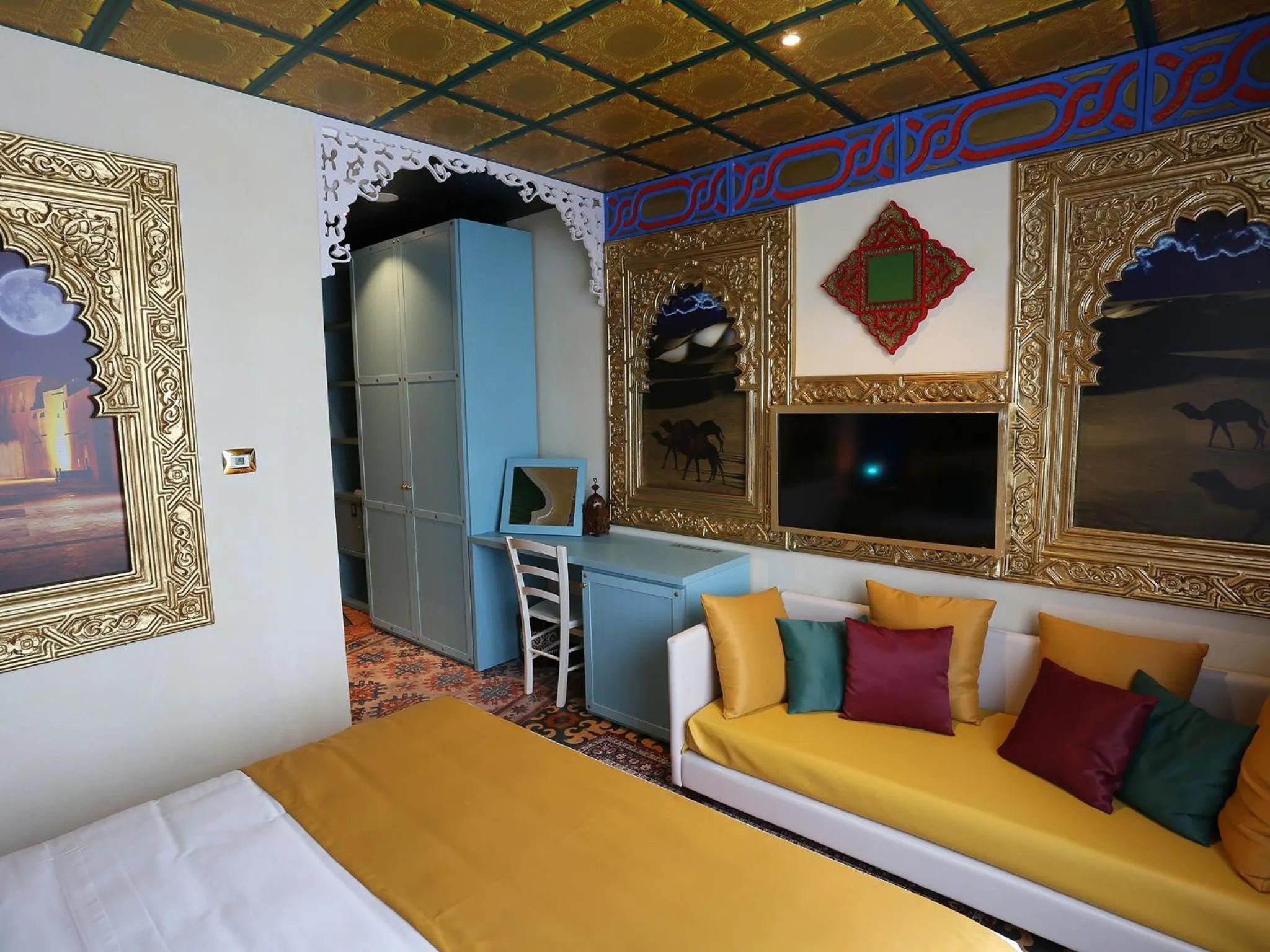 Decorative detail, Bed in Gardaland Adventure Hotel