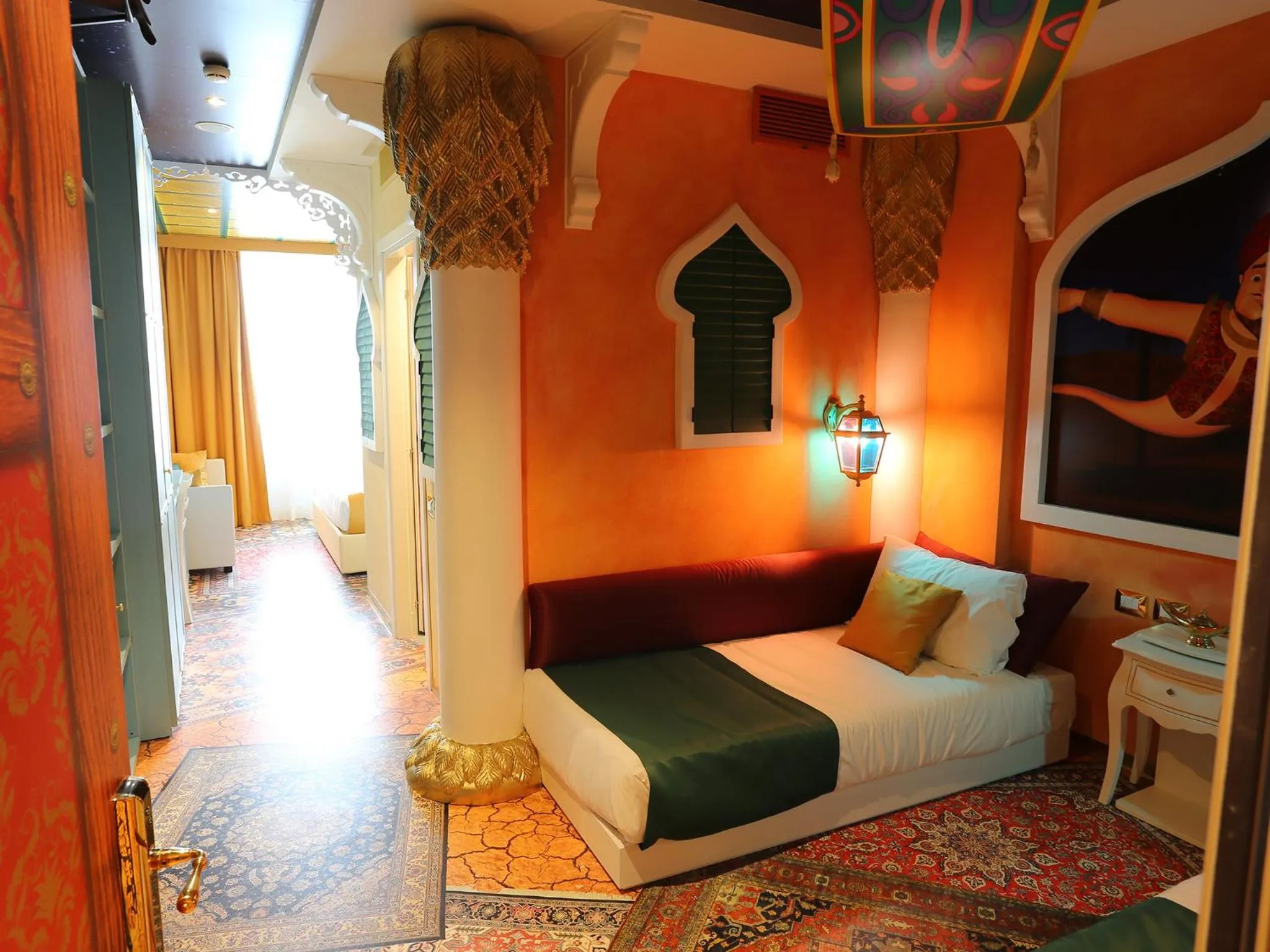 Day, Bed in Gardaland Adventure Hotel