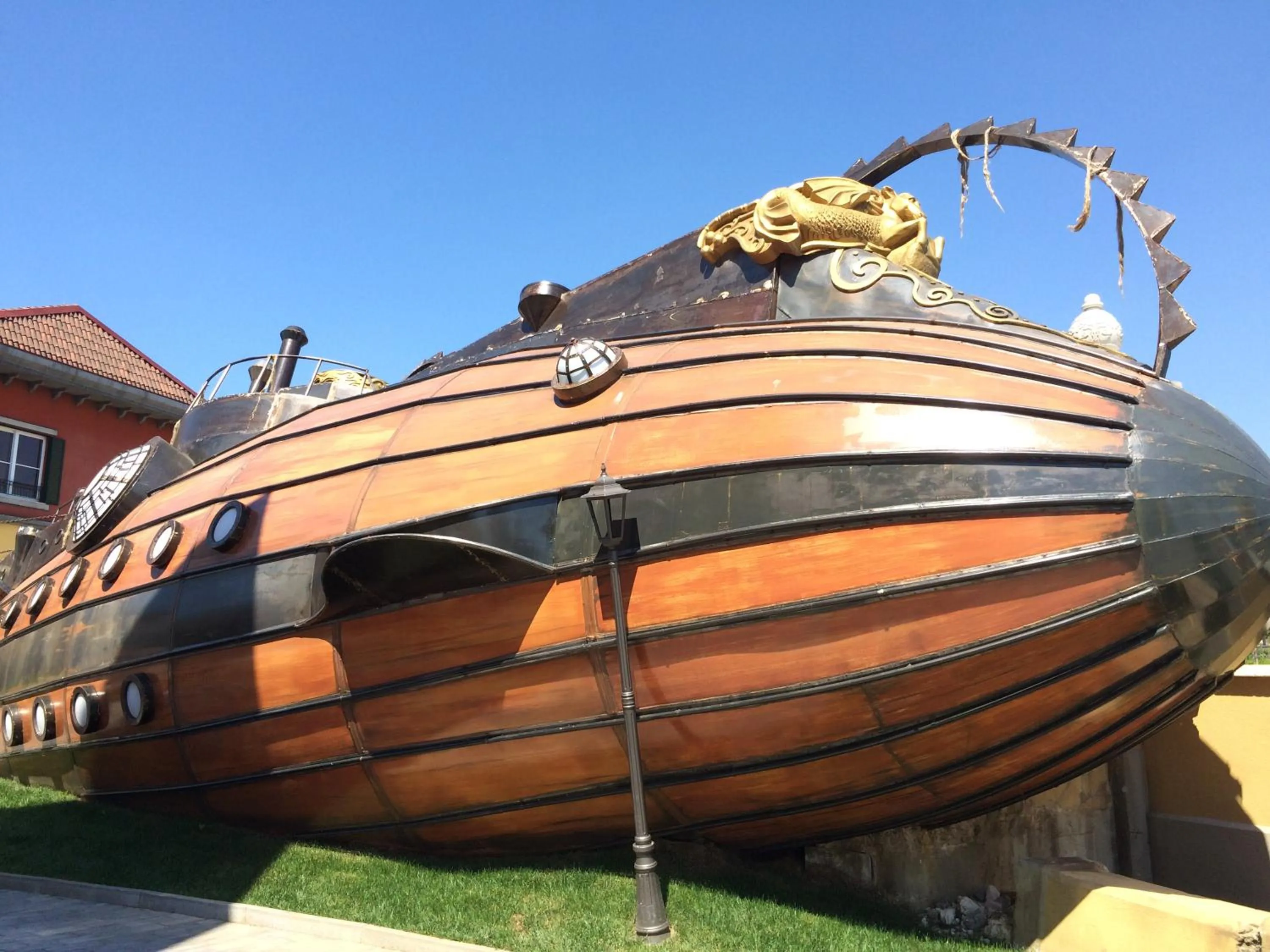 Decorative detail in Gardaland Adventure Hotel