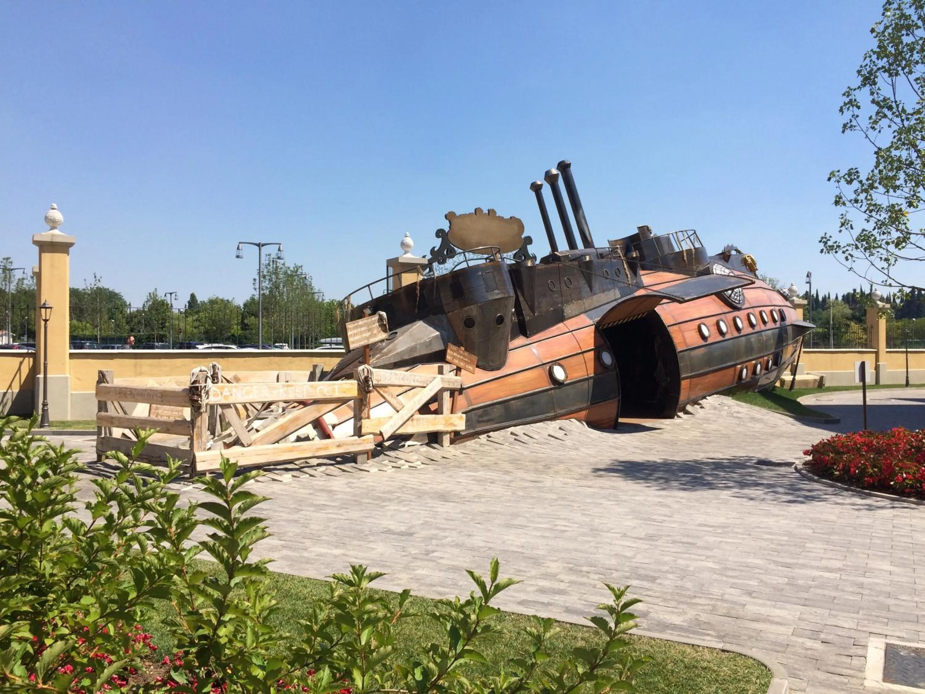 Decorative detail in Gardaland Adventure Hotel