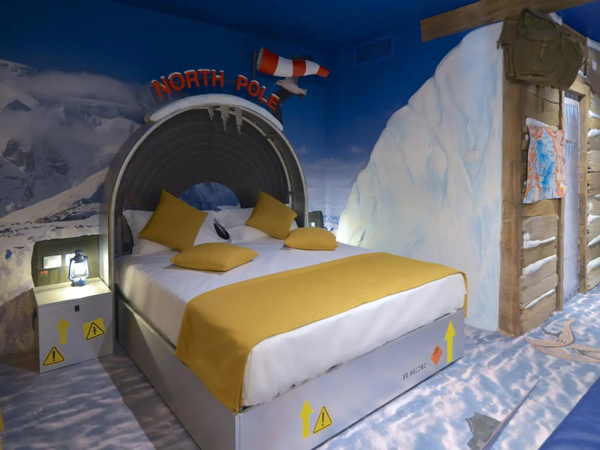 Arctic Standard Room in Gardaland Adventure Hotel Arctic Standard Room in Gardaland Adventure Hotel