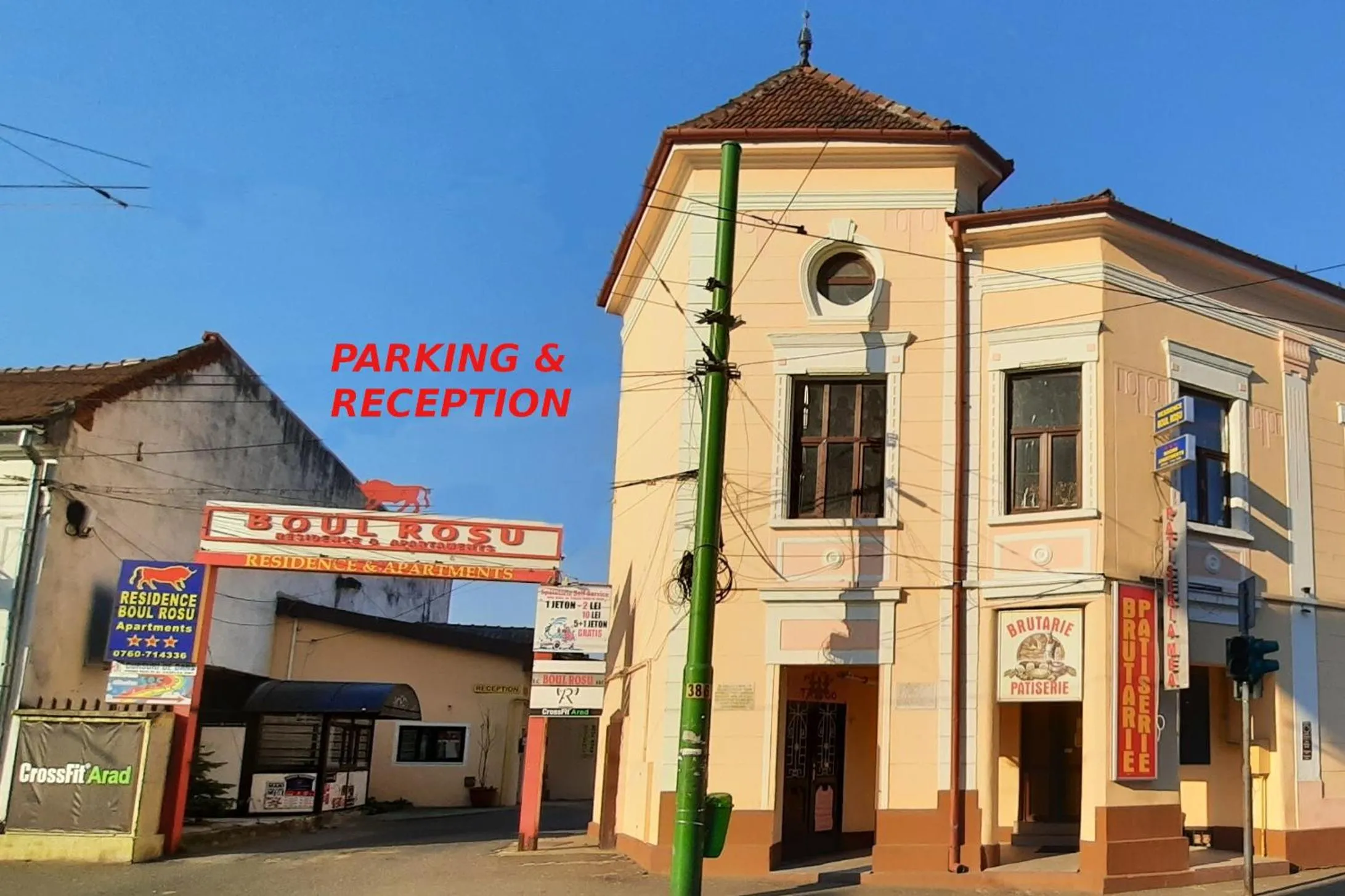 Facade/entrance in BOUL ROSU RESIDENCE free private parking