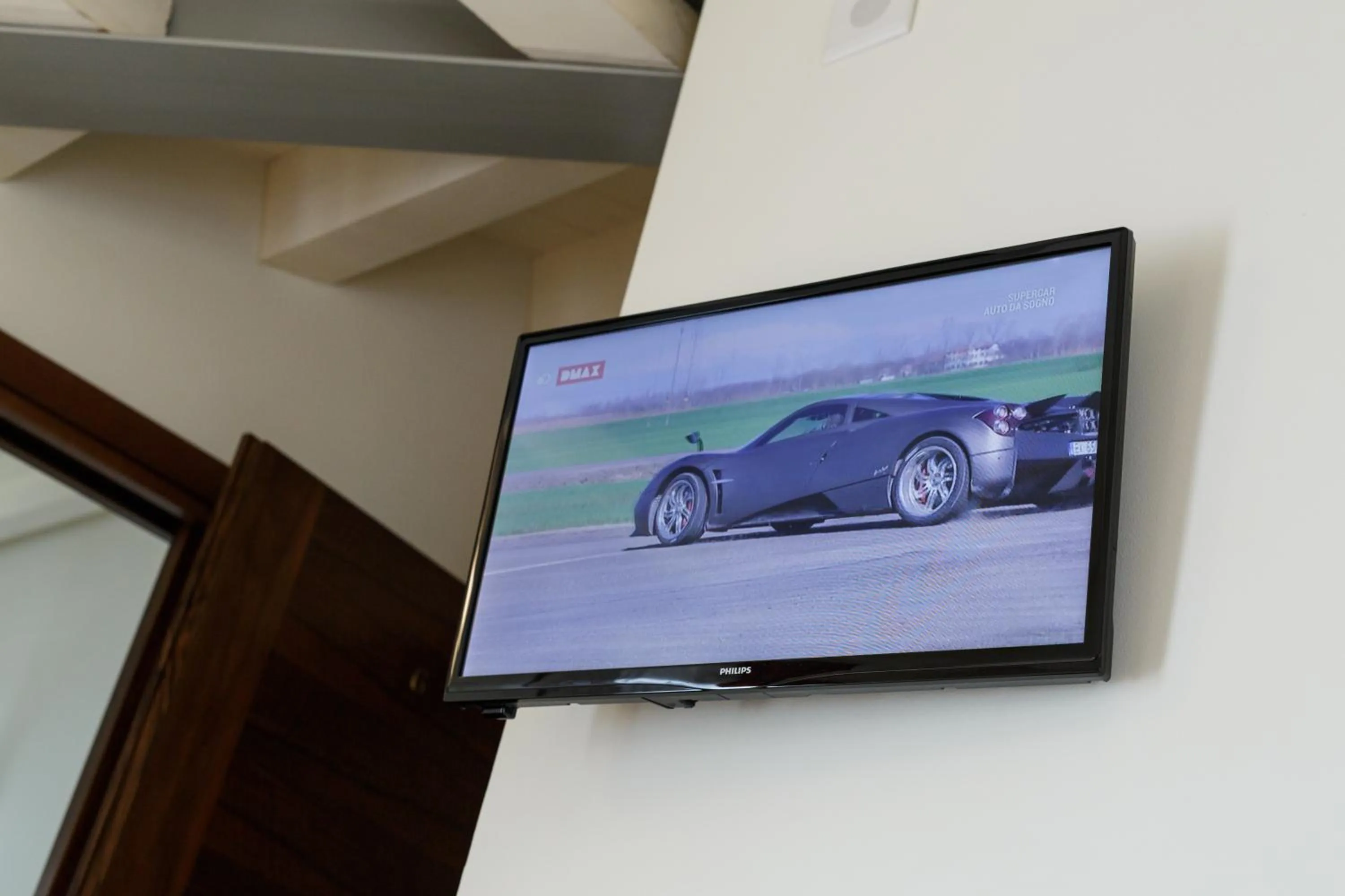 TV and multimedia in Sweet Home