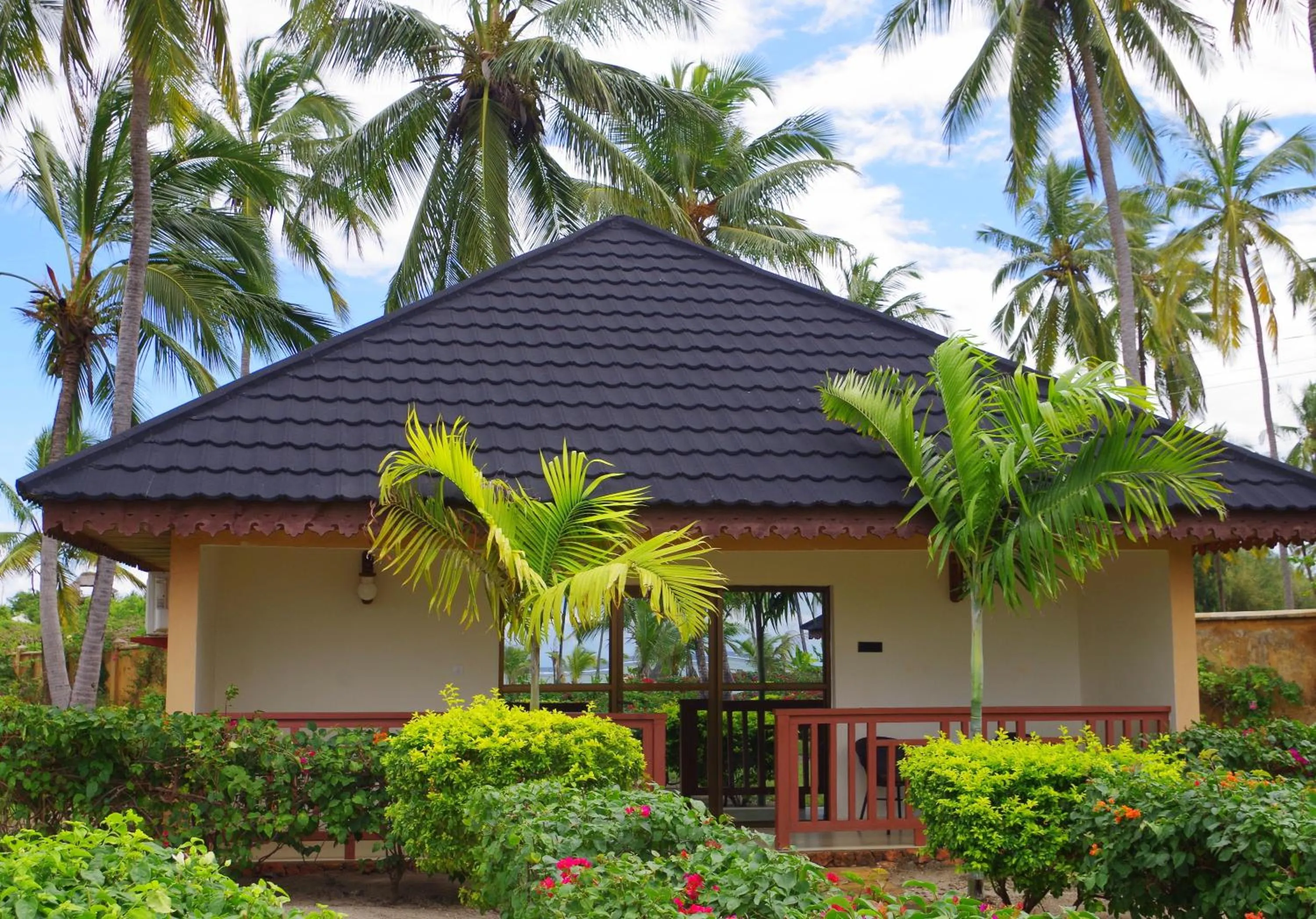 Photo of the whole room in The Sands Beach Resort