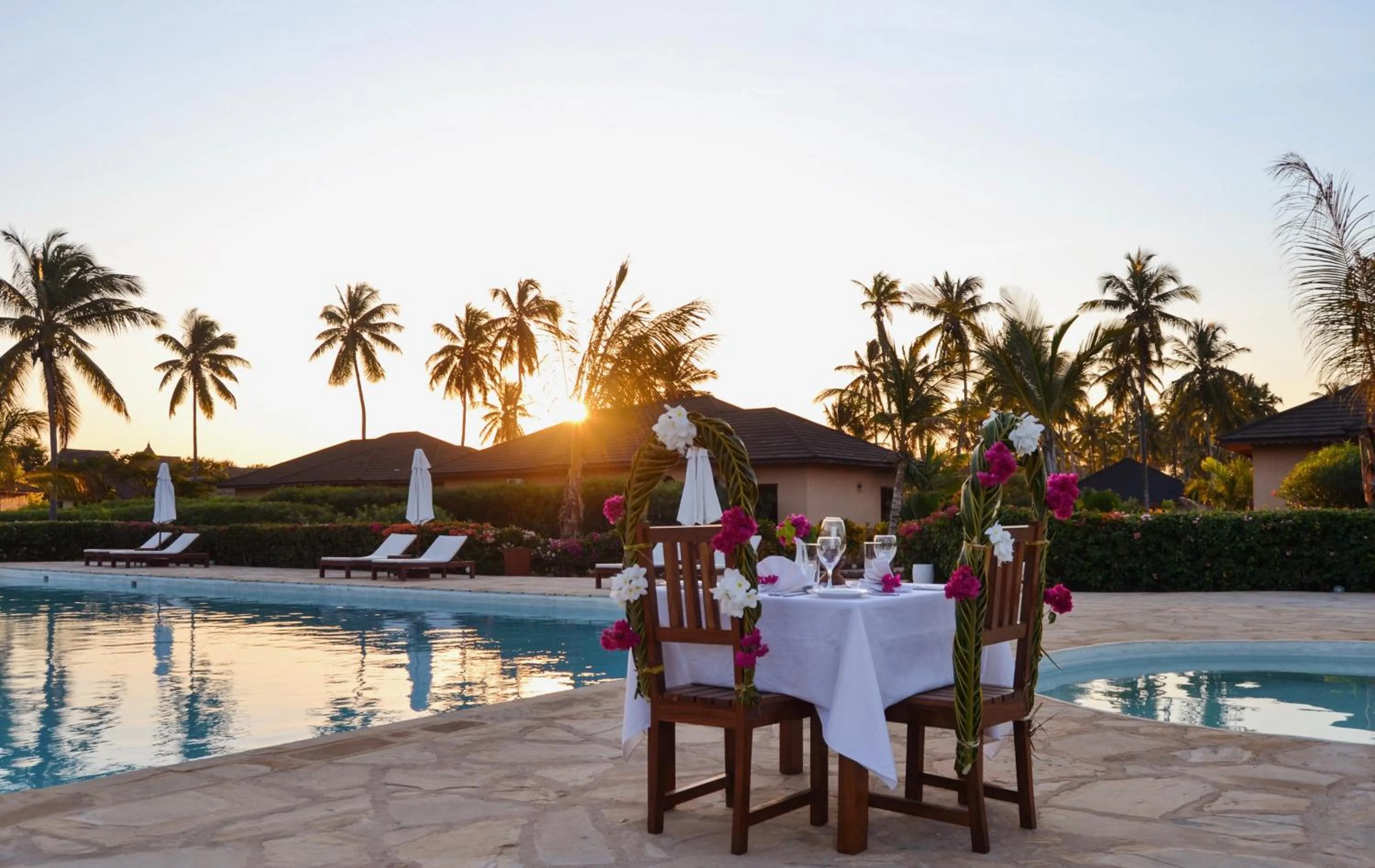 Meals in The Sands Beach Resort