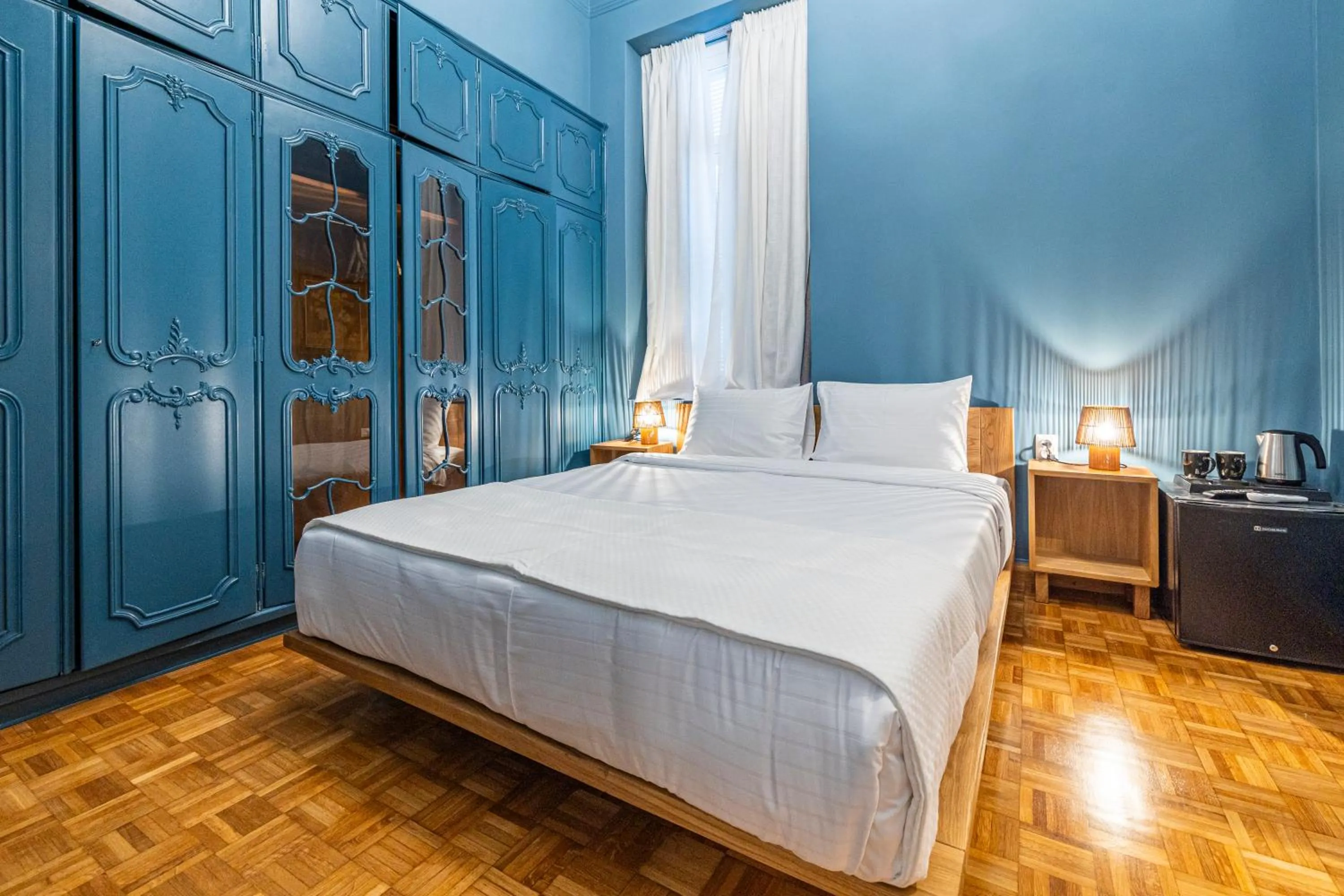 Coffee/tea facilities, Bed in Iliotropio Athens, Thisio