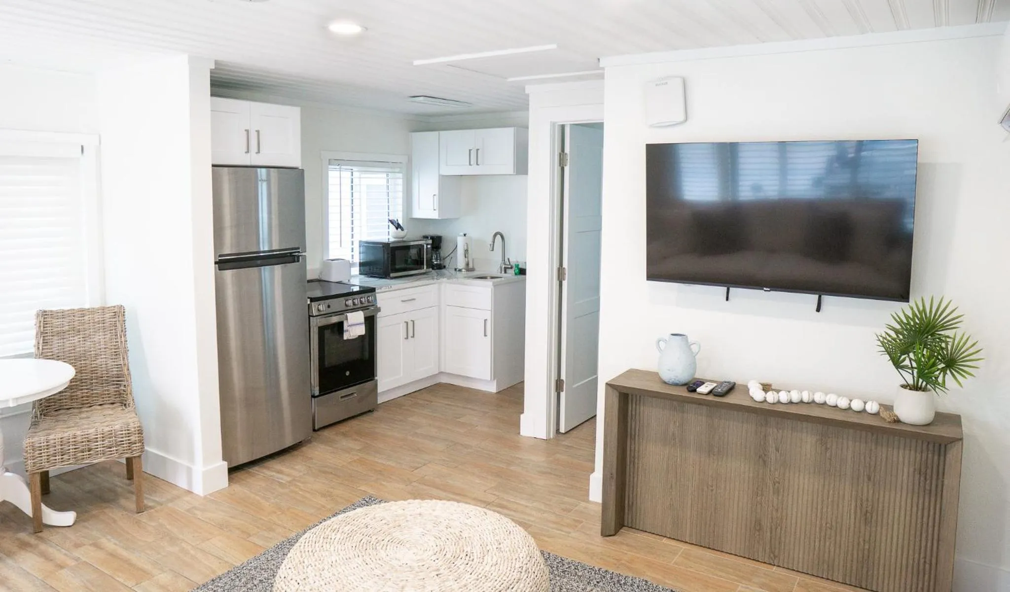 Living room in The Molloy - A Boutique Beach Resort