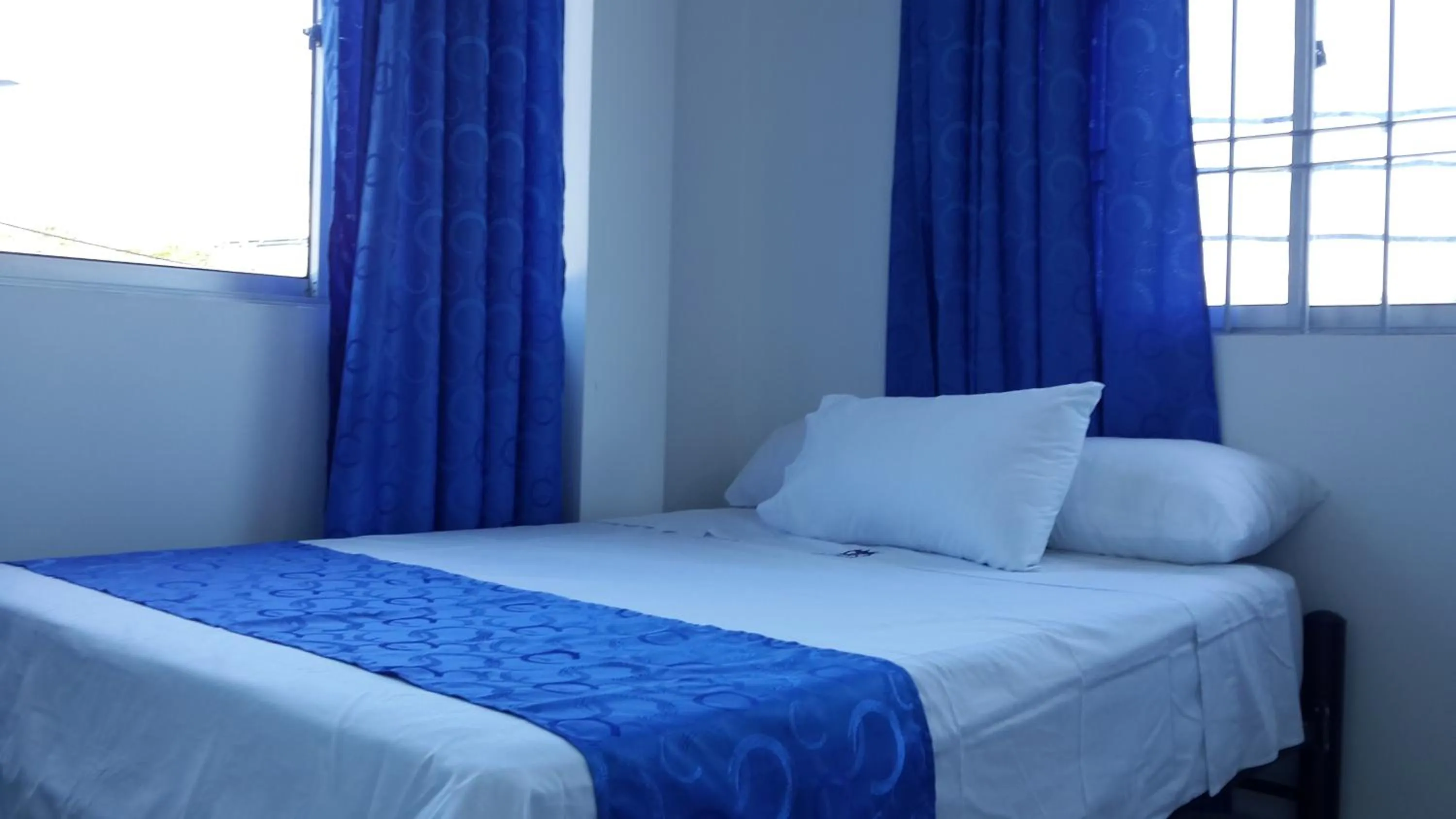 Bed in Tropical Resort Tocaima