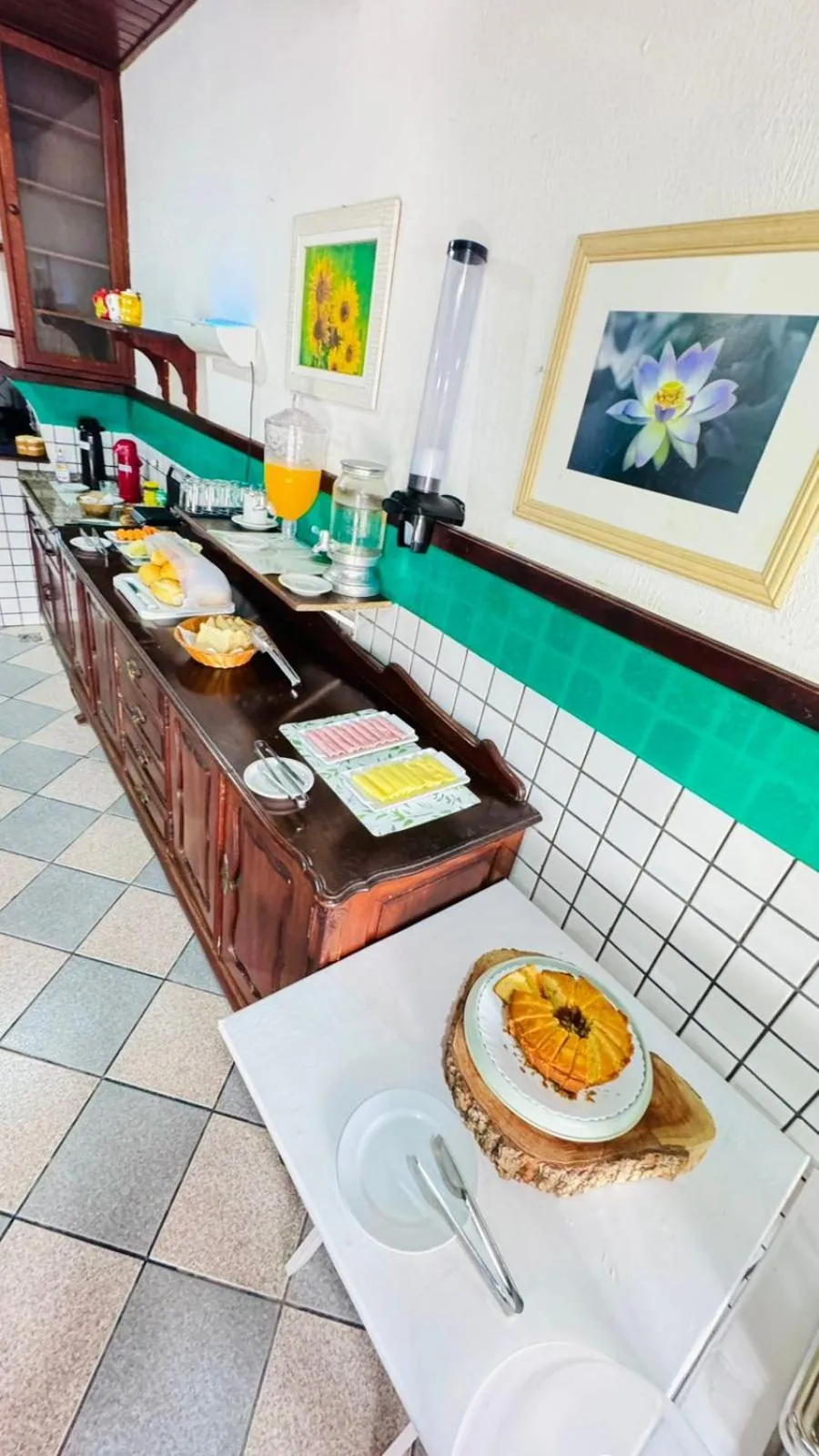 Breakfast in Pousada Flora Búzios