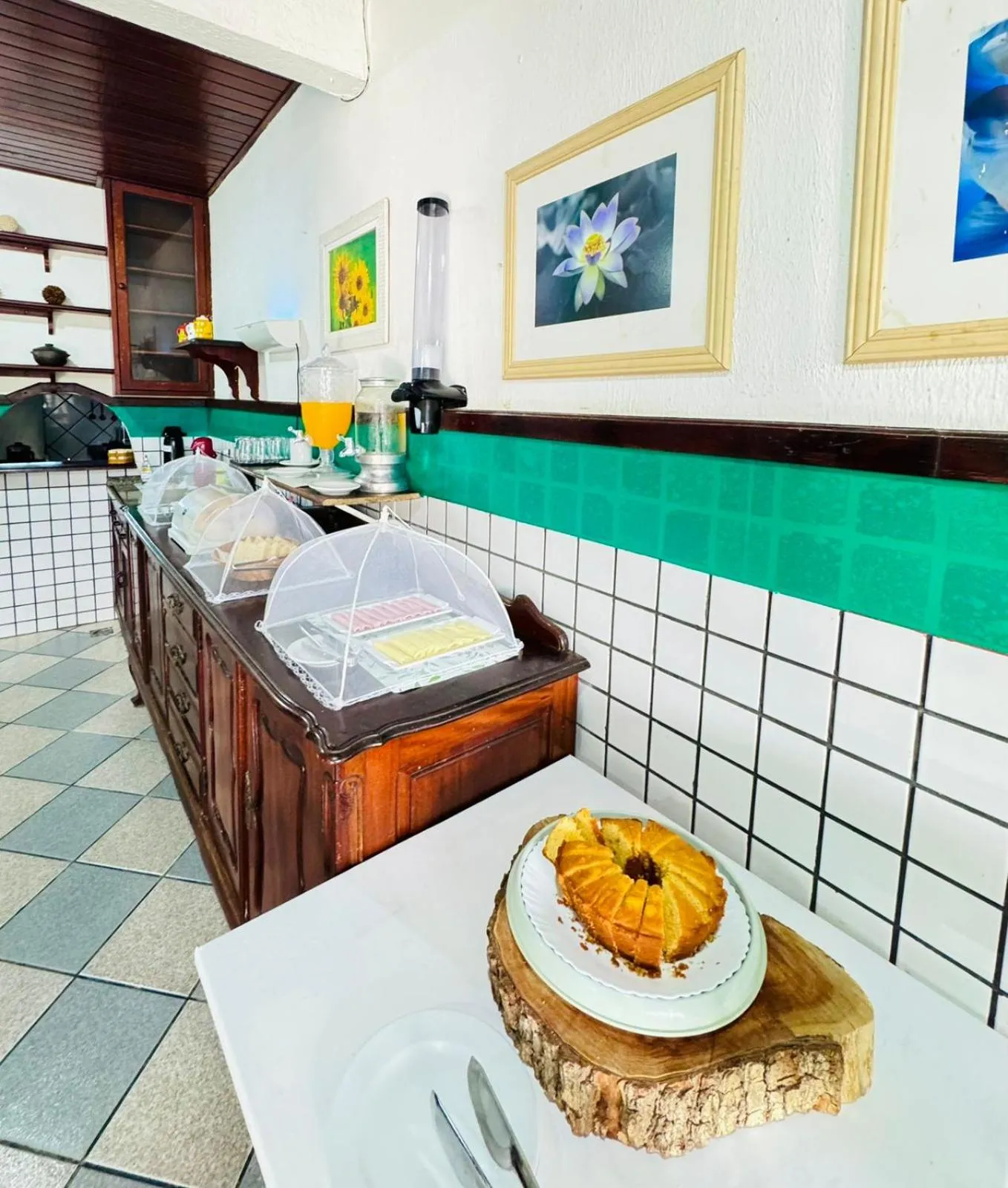 Breakfast in Pousada Flora Búzios