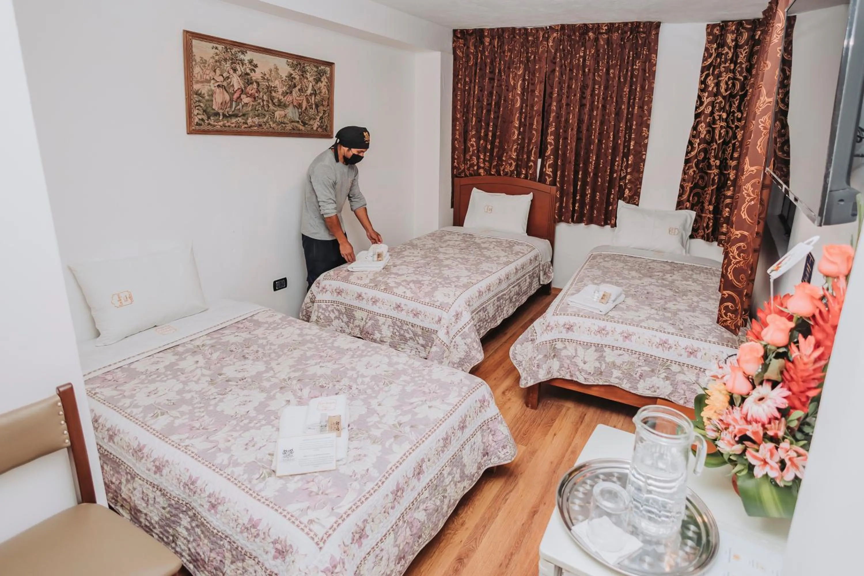 Bed in Hotel Los Reyes