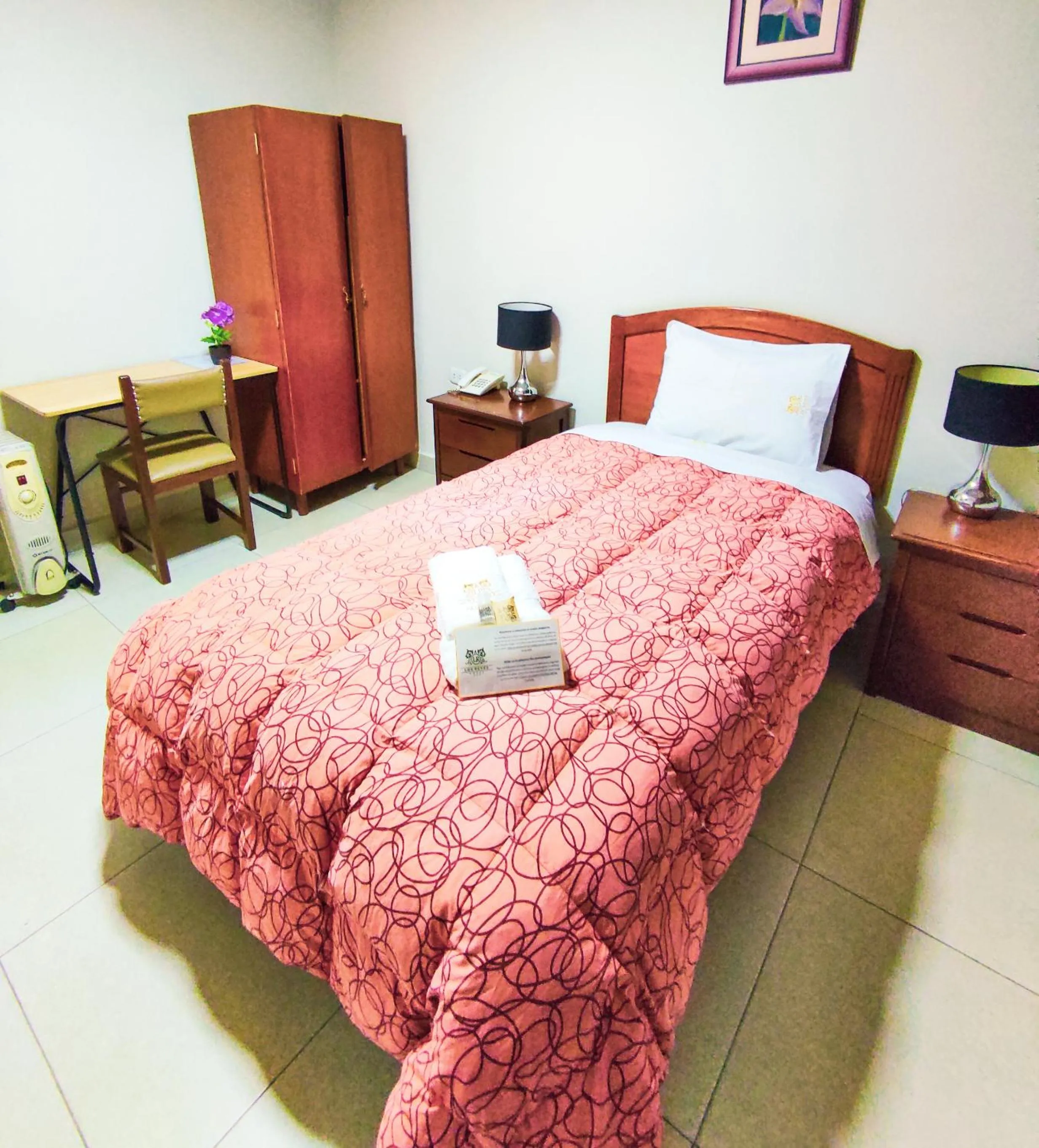 Bed in Hotel Los Reyes