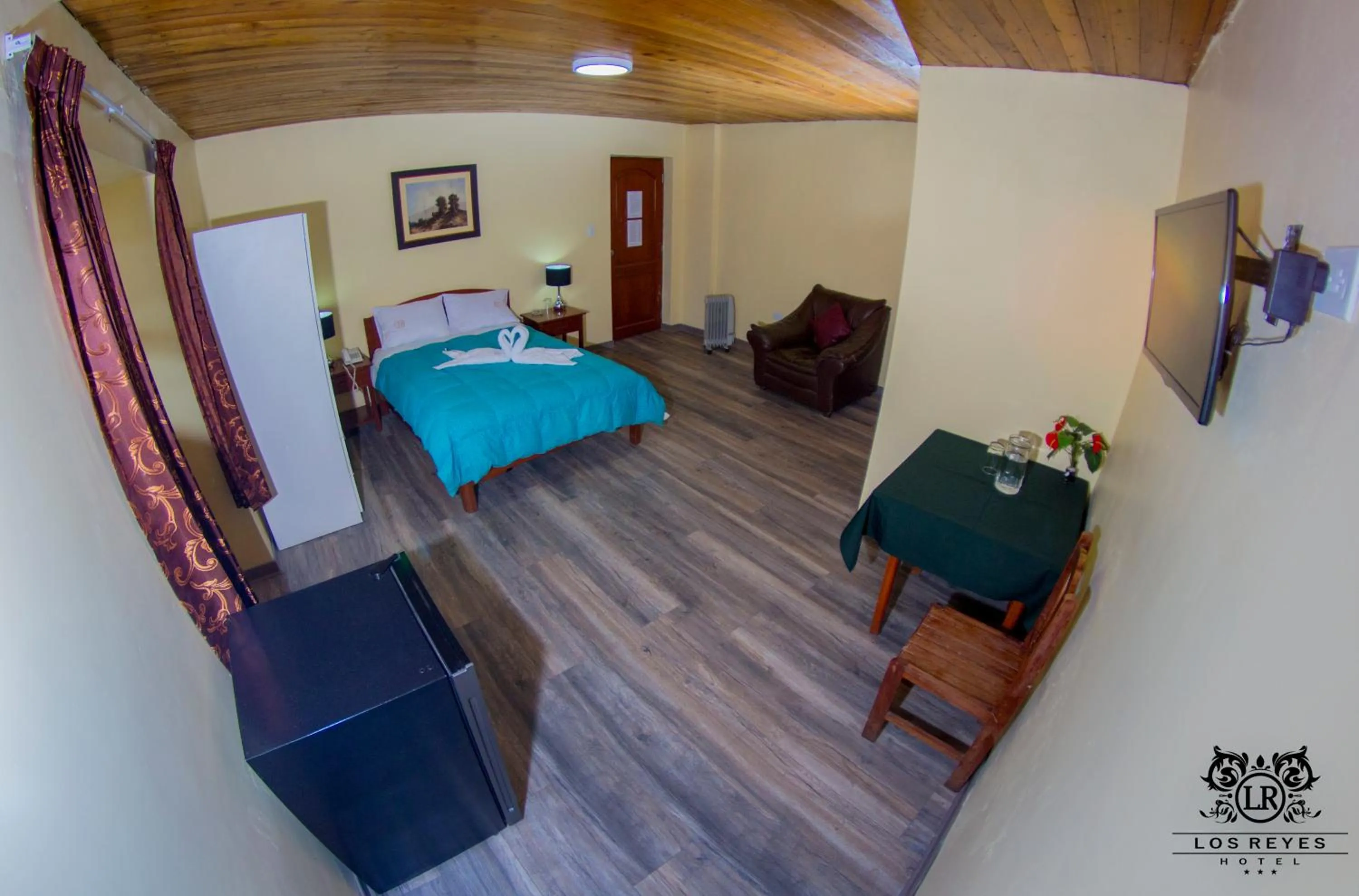 Bed in Hotel Los Reyes