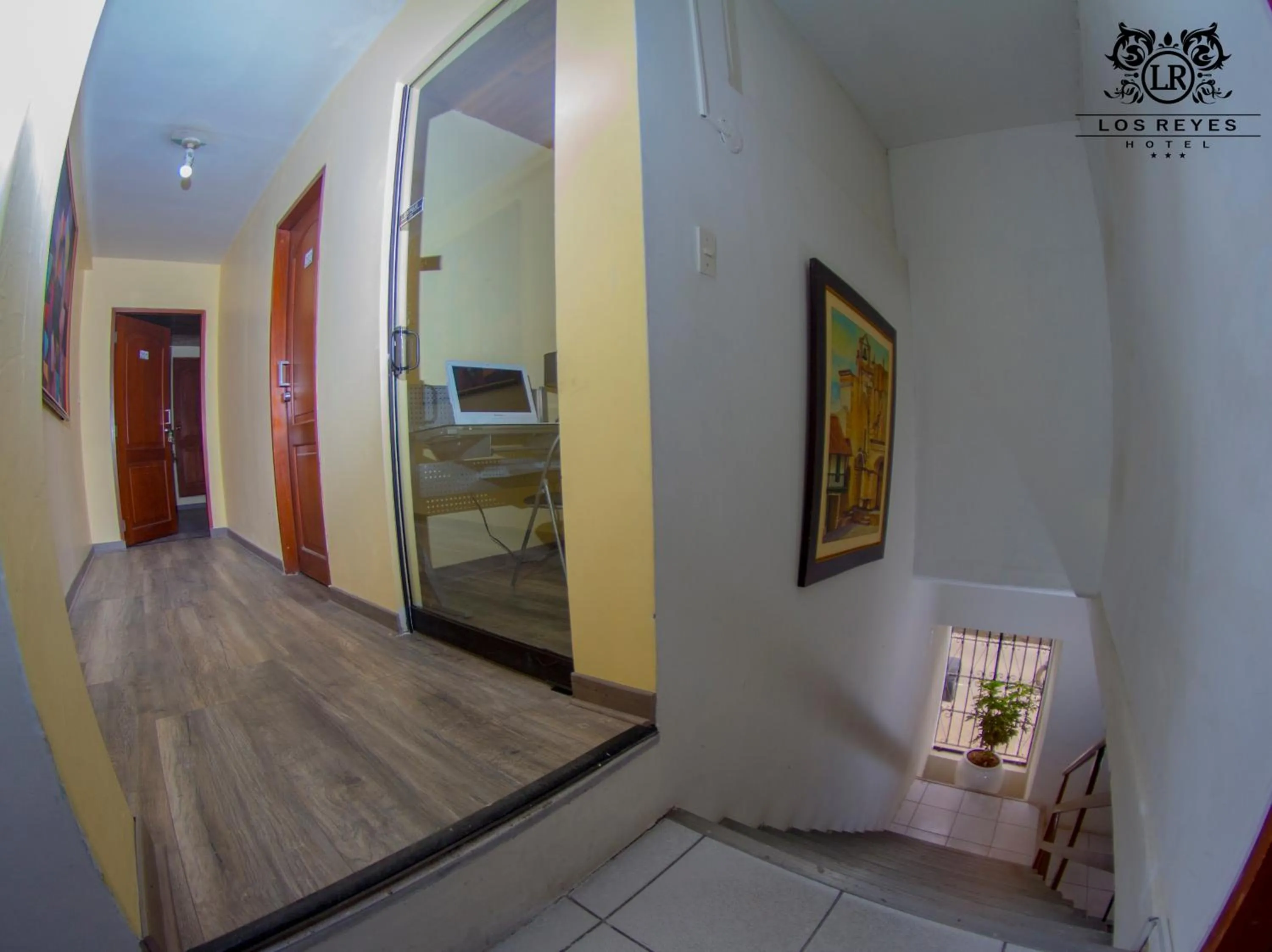 Business facilities in Hotel Los Reyes