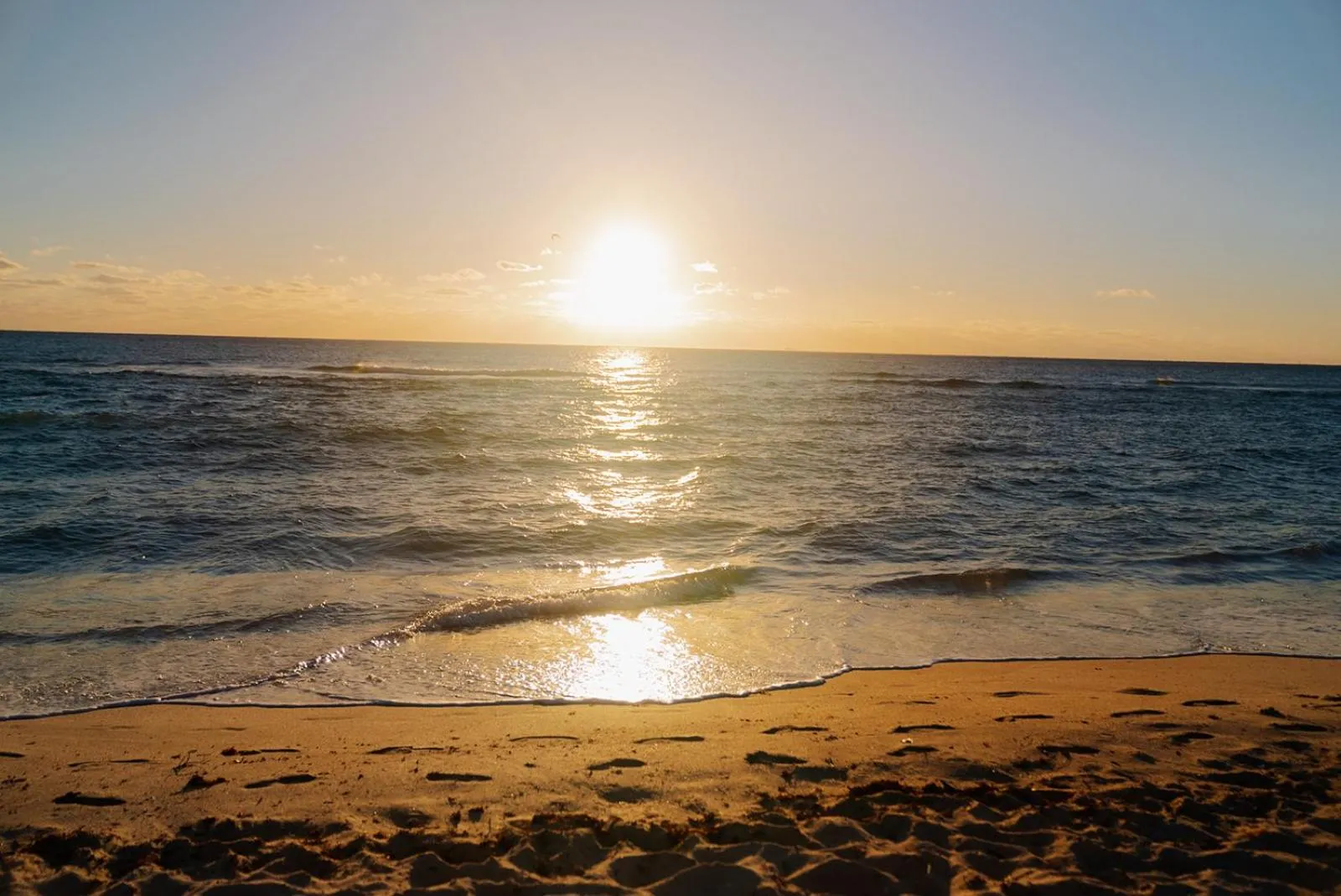 Beach in Cardozo Hotel