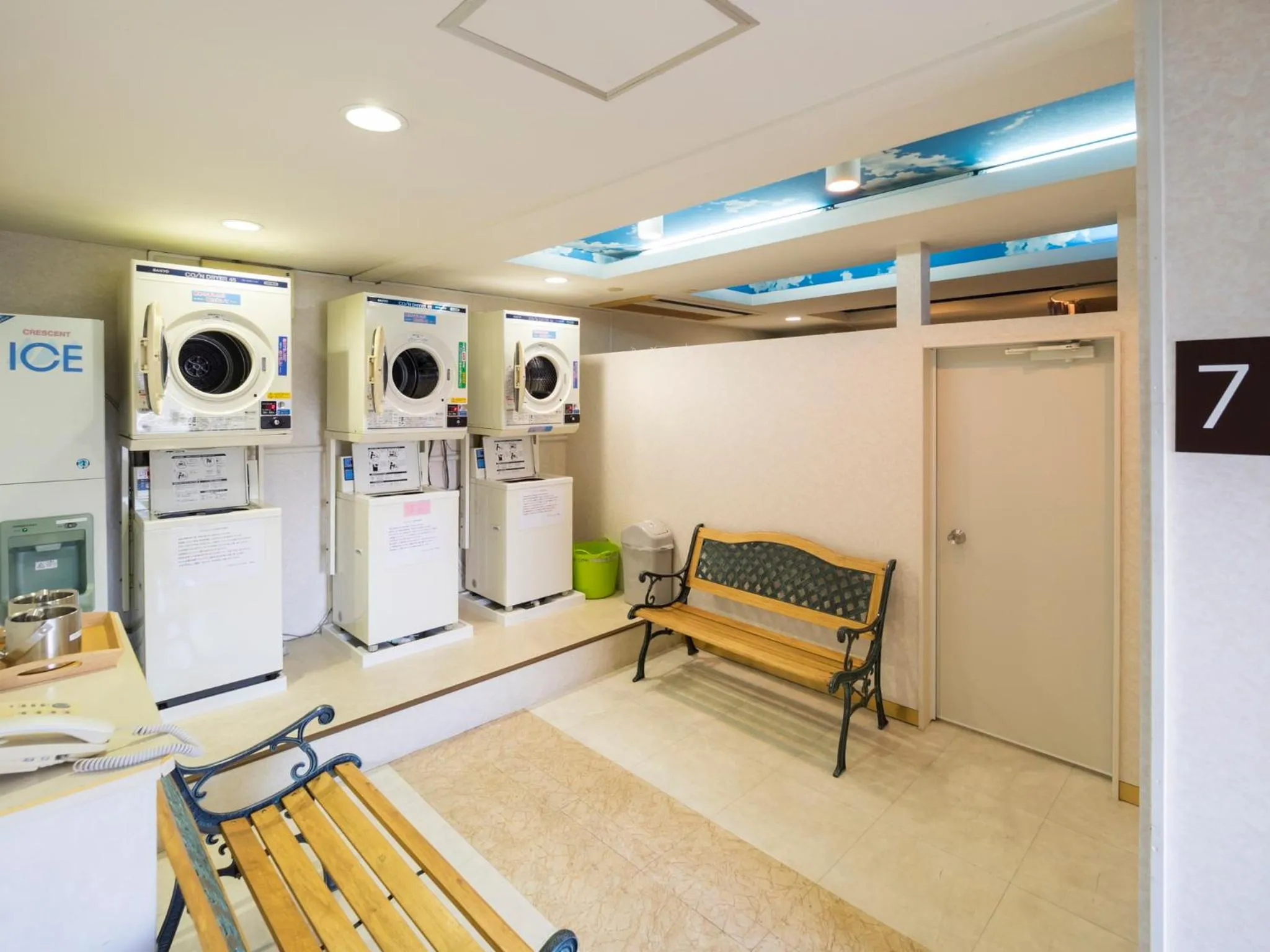 Area and facilities in Hotel Area One Oita