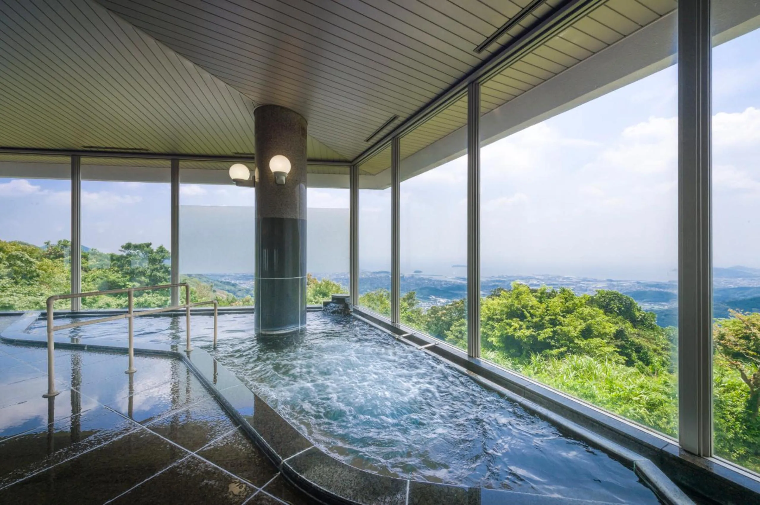 Bathroom in Tennomaru