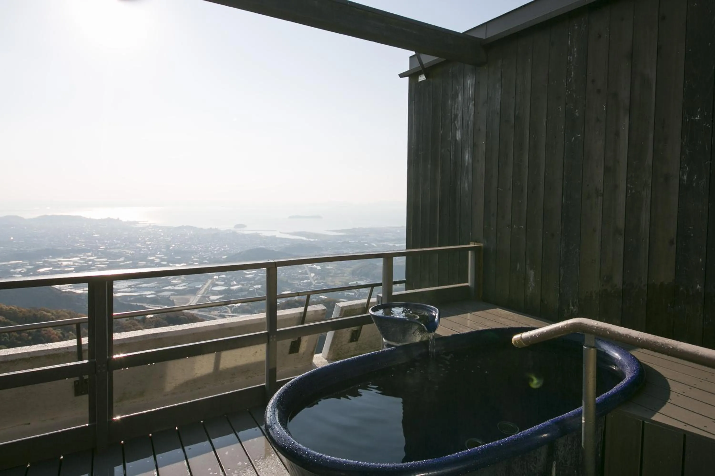 Hot Spring Bath in Tennomaru