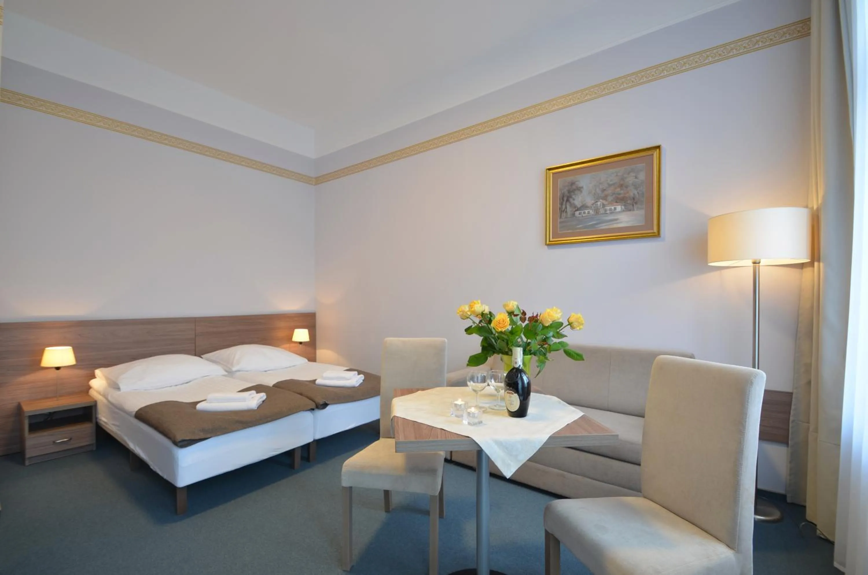 Photo of the whole room, Bed in Hotel Zorza