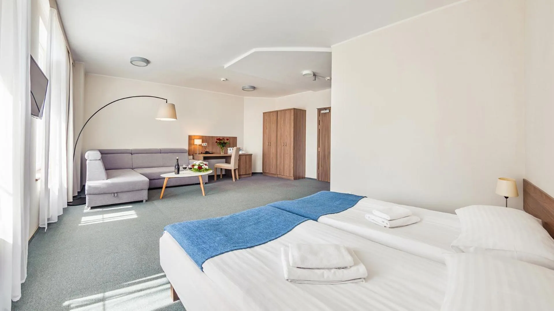 Photo of the whole room, Bed in Hotel Zorza