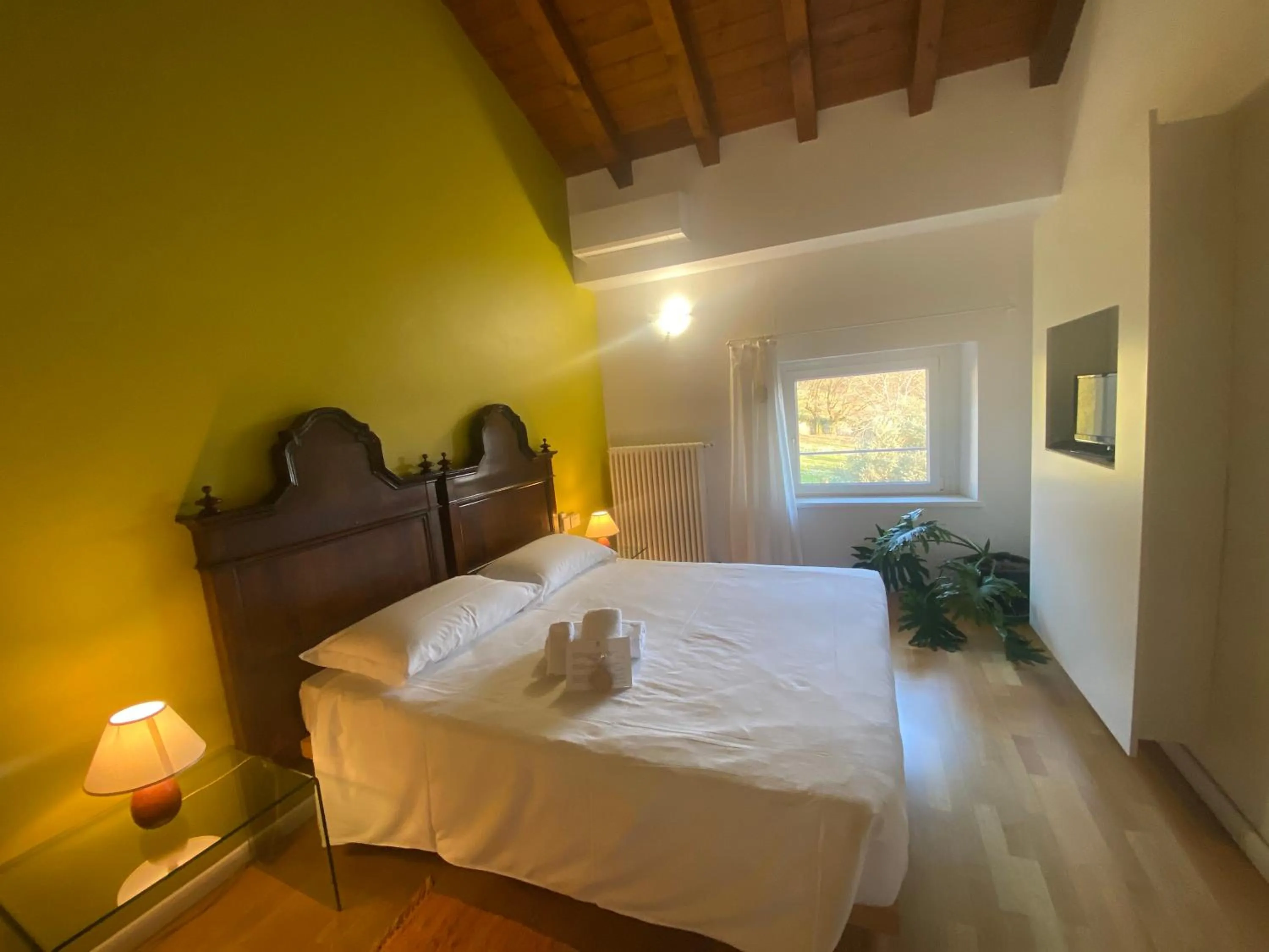 Bed in Villa Dragoni