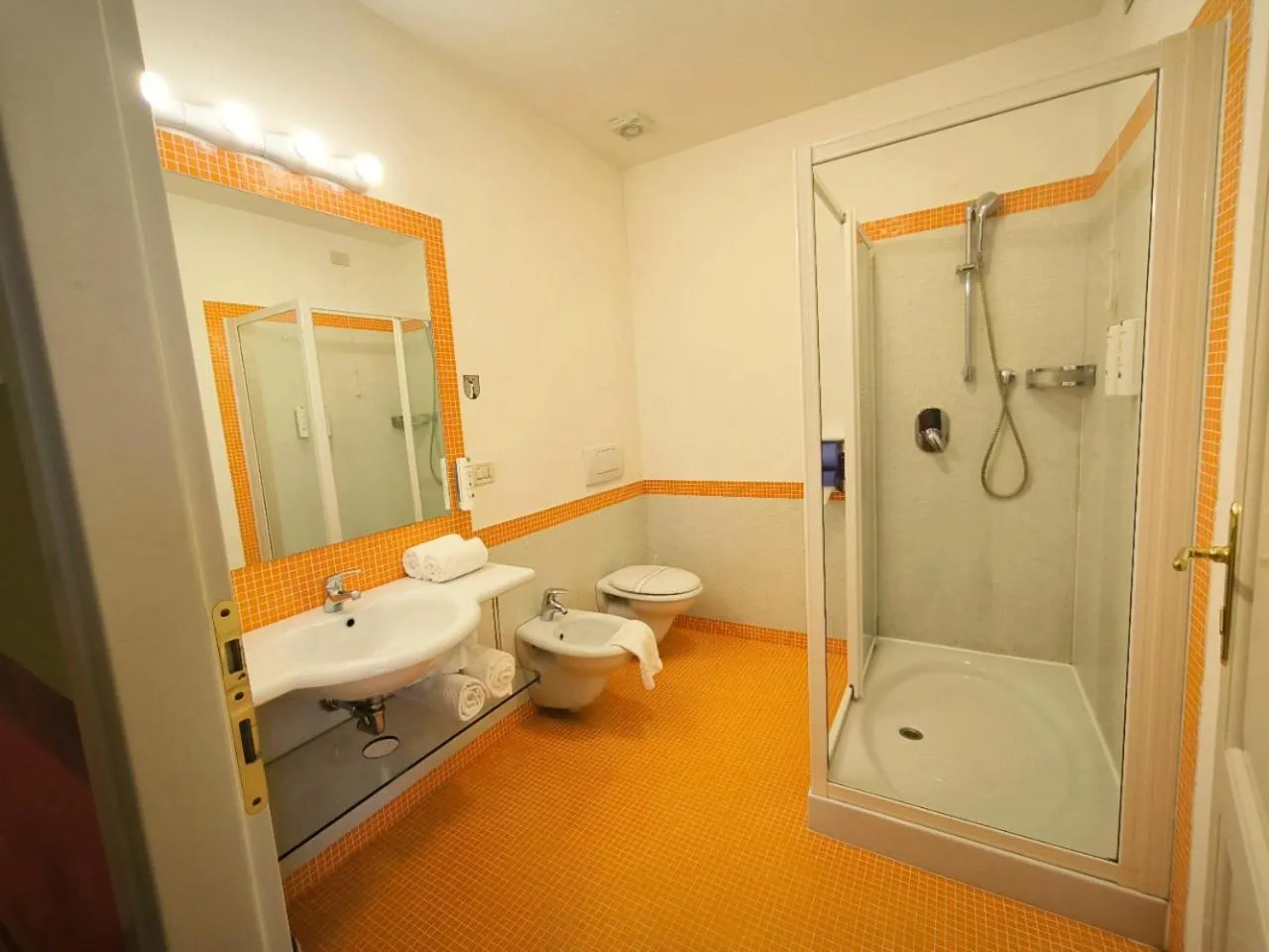 Bathroom in Villa Dragoni