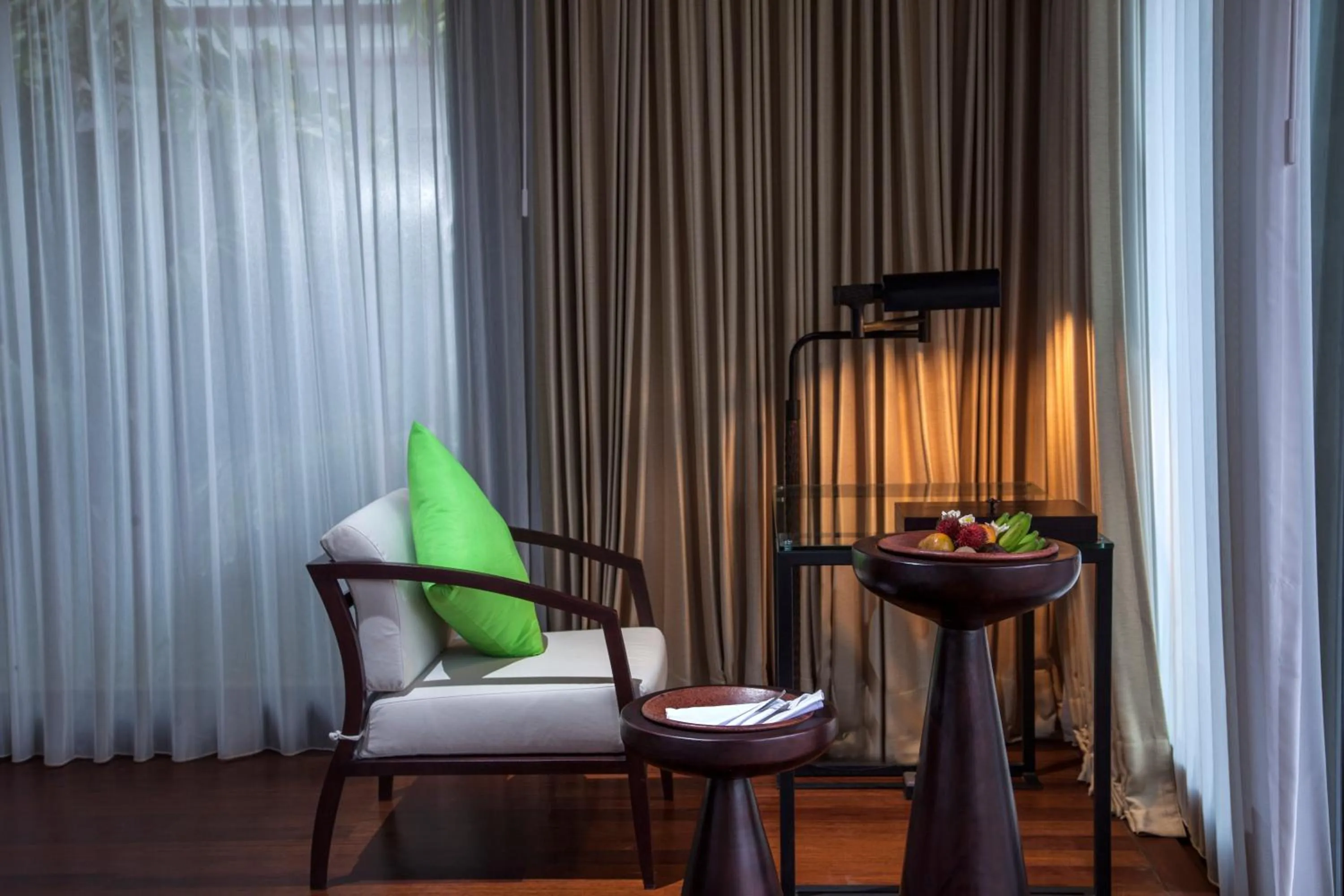 Seating area in Sanctoo Suites & Villas