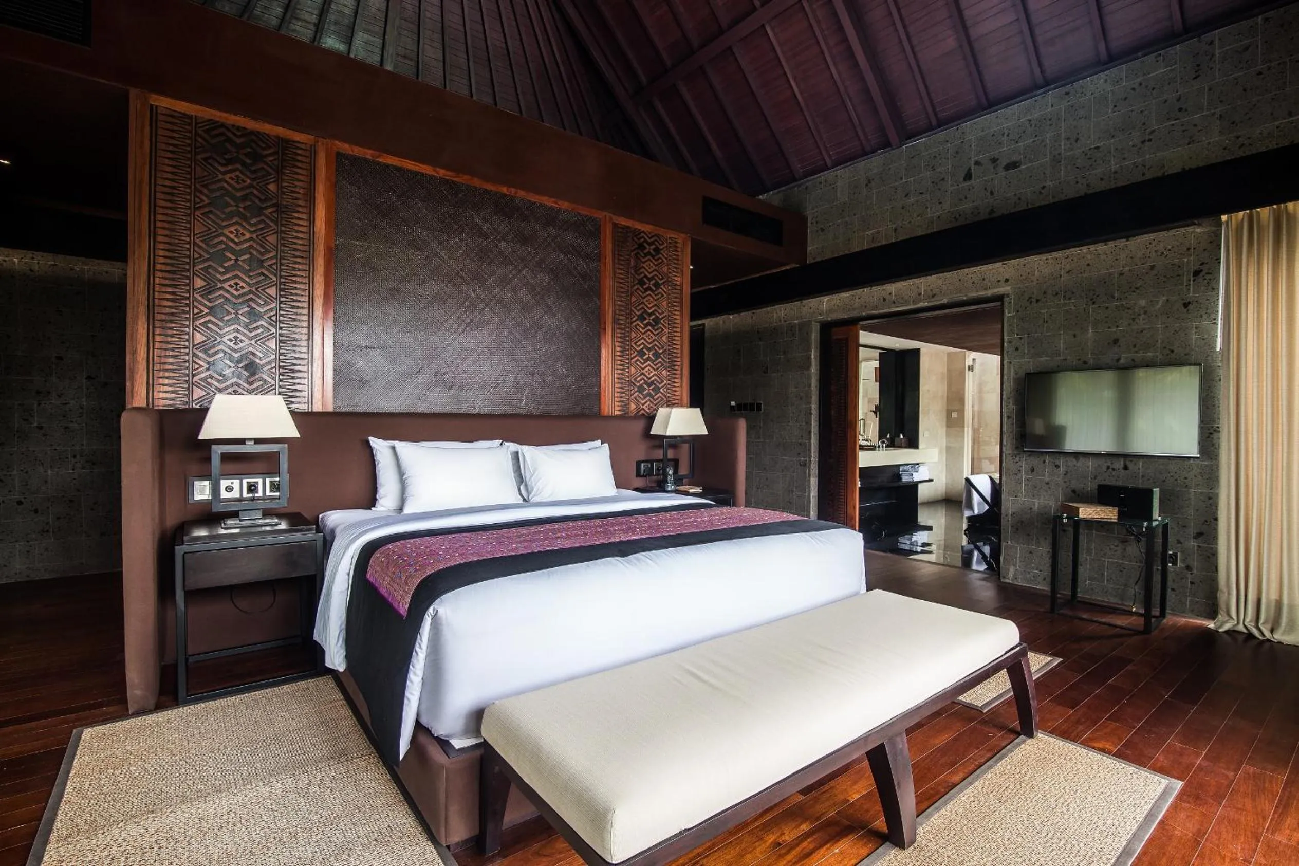 Bedroom, Bed in Sanctoo Suites & Villas