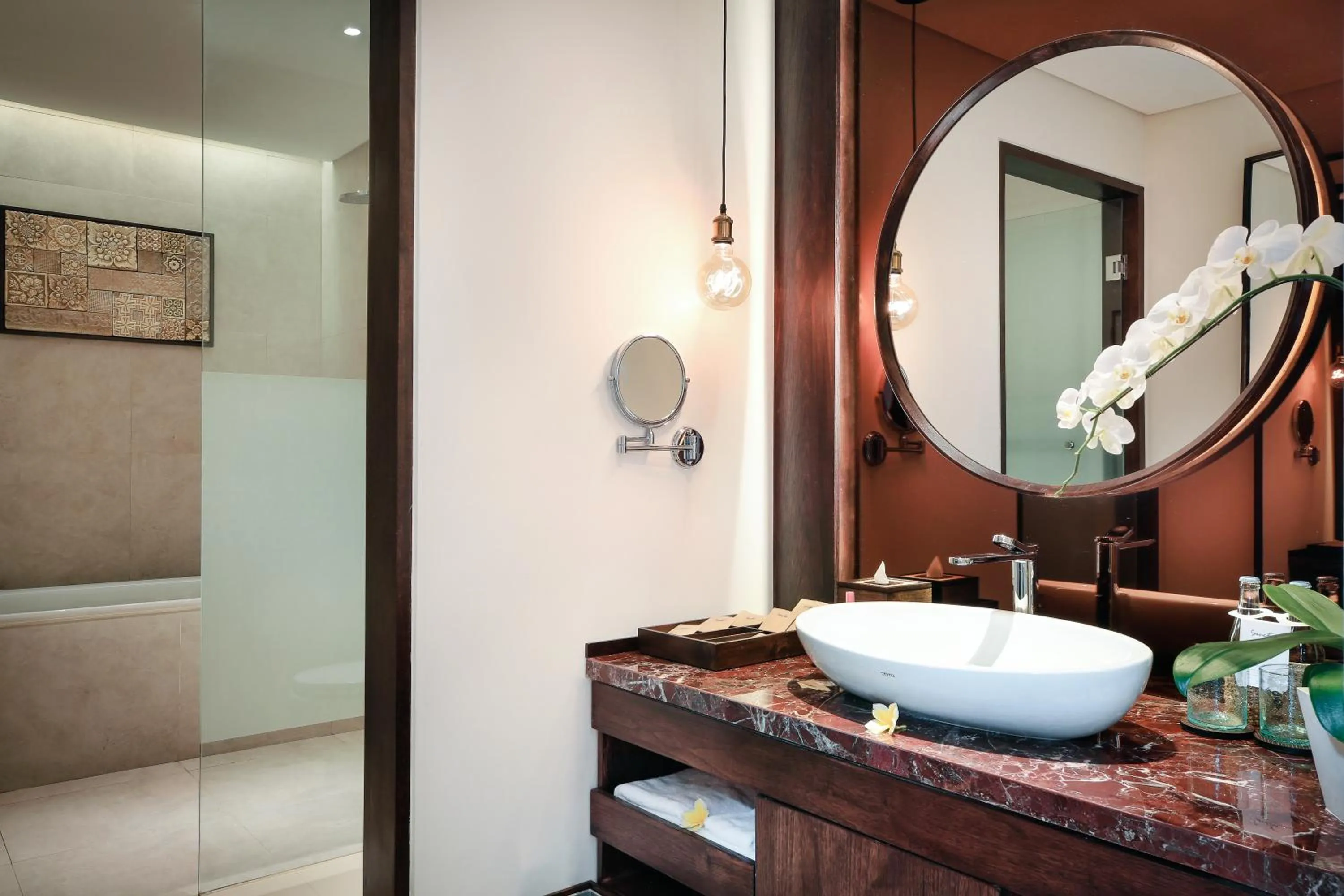 Bathroom in Sanctoo Suites & Villas