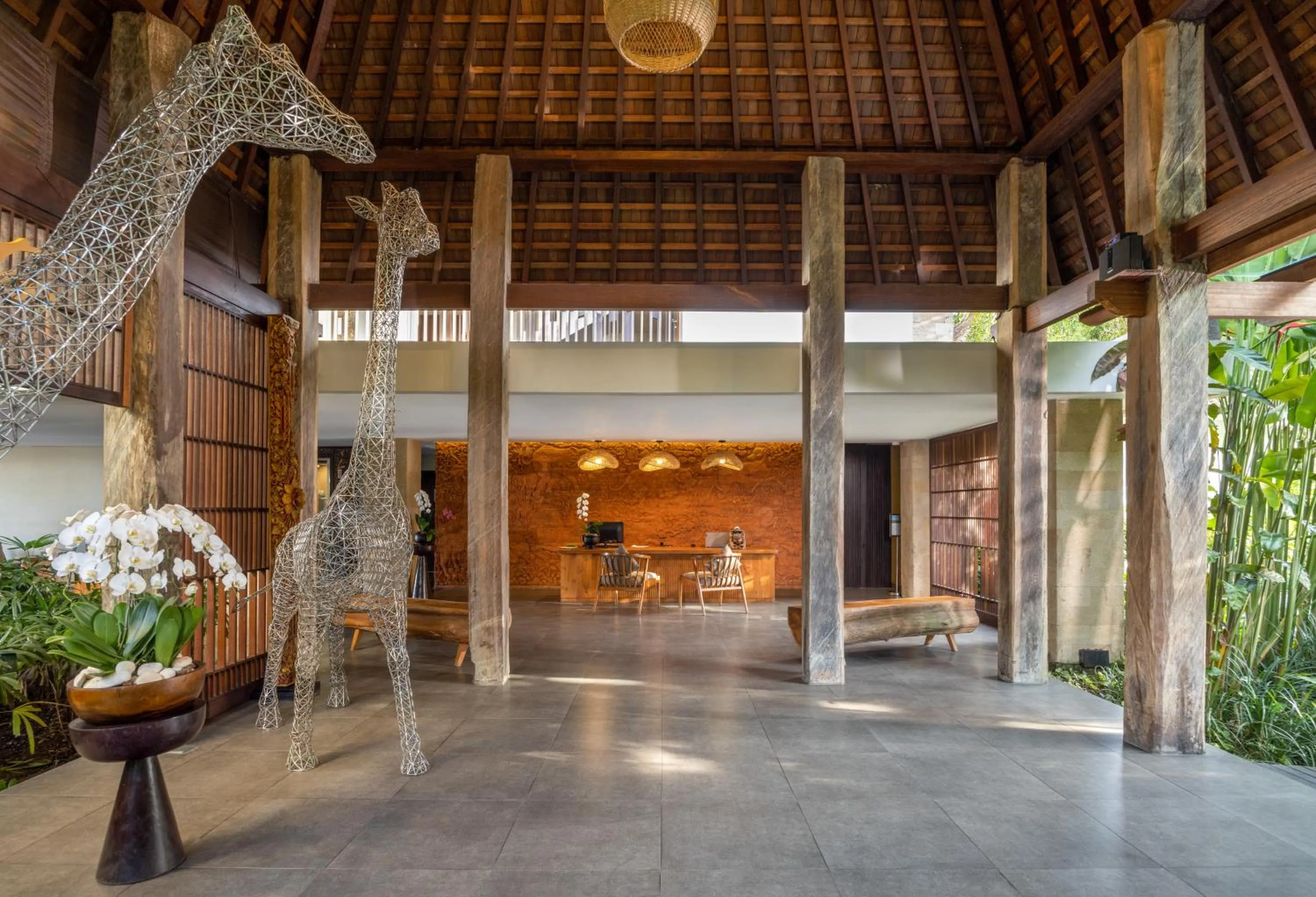 Lobby or reception in Sanctoo Suites & Villas