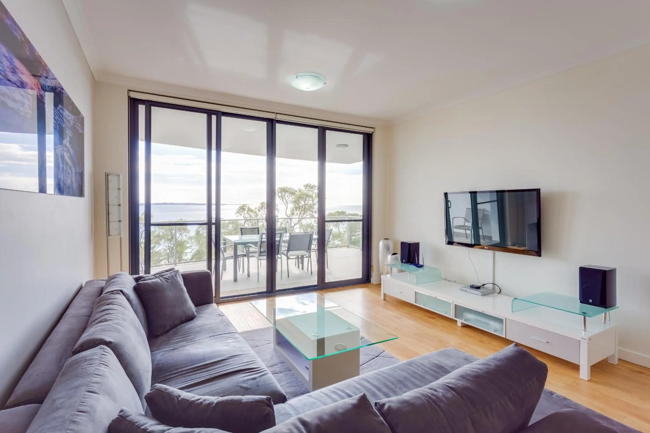 Day in Nautilus by Rockingham Apartments