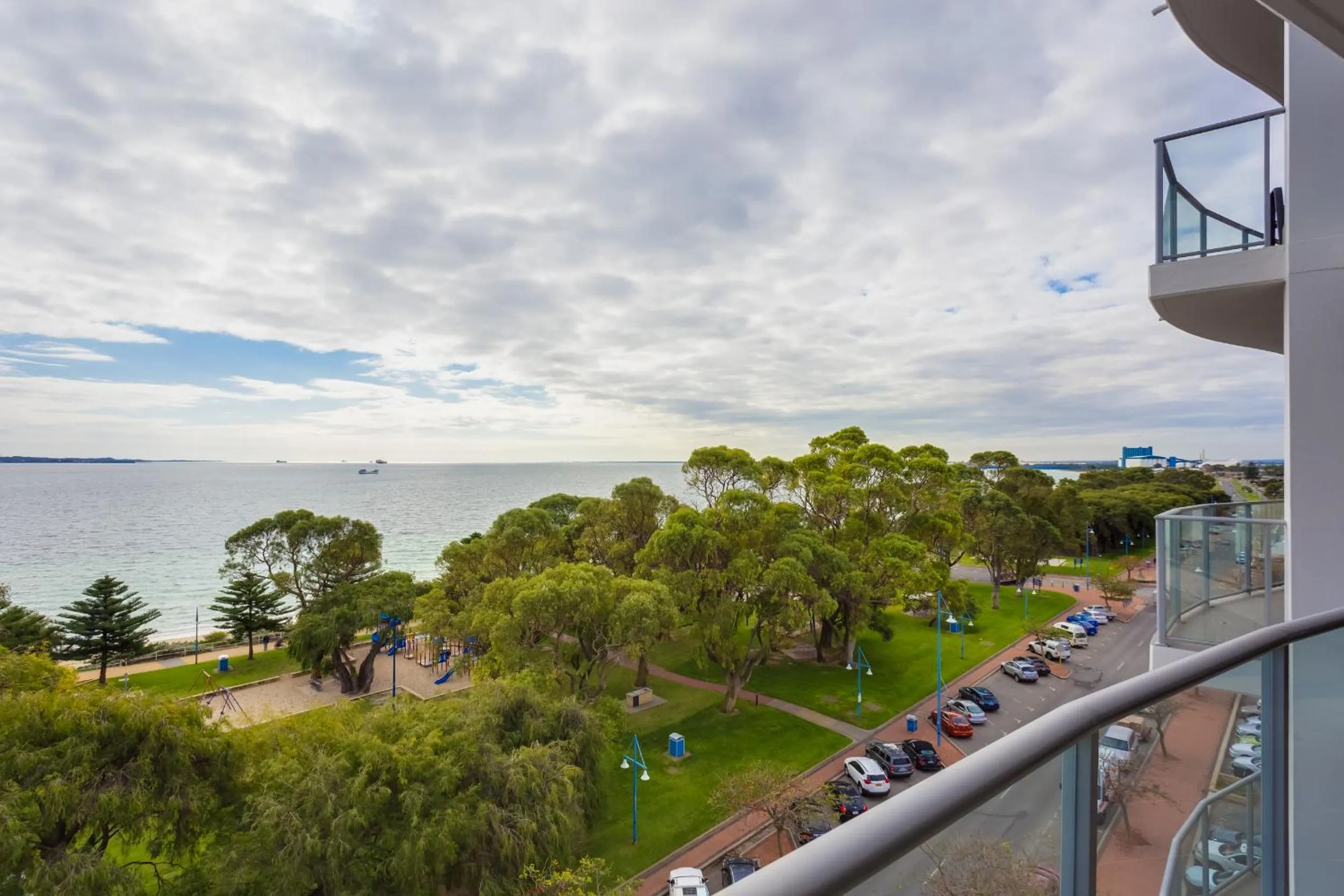 Day in Nautilus by Rockingham Apartments