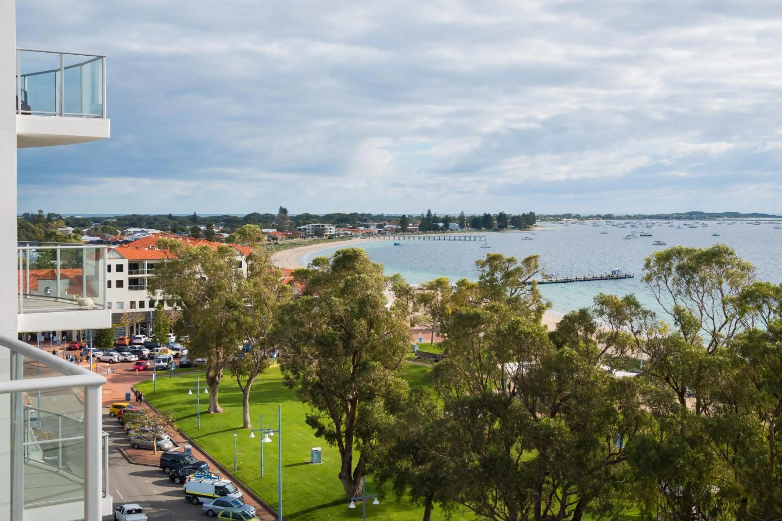 Day in Nautilus by Rockingham Apartments