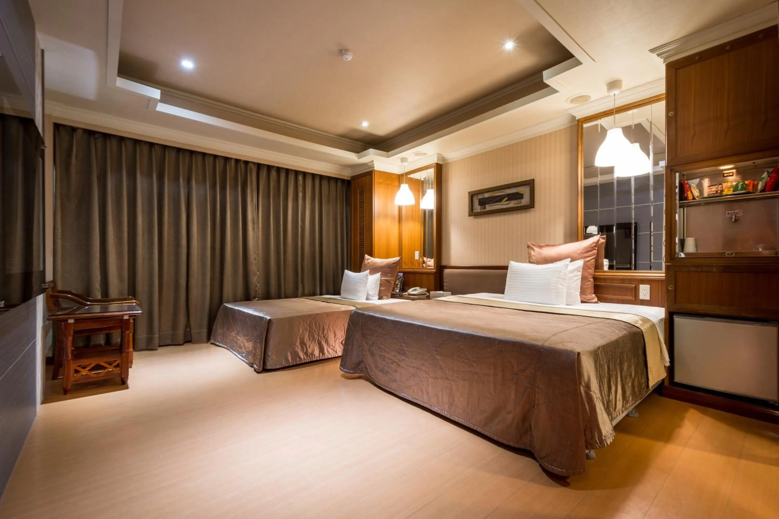 Bedroom, Bed in Ching Ching Motel