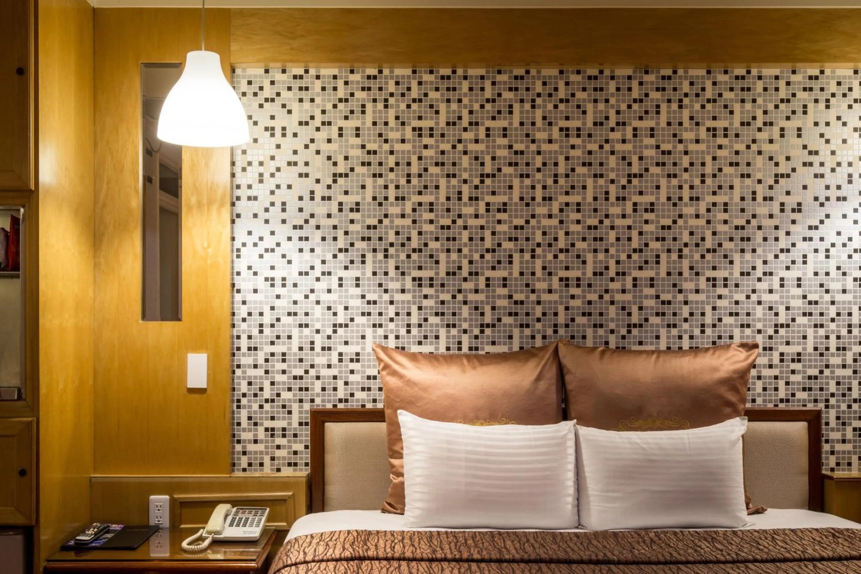 Bedroom, Bed in Ching Ching Motel