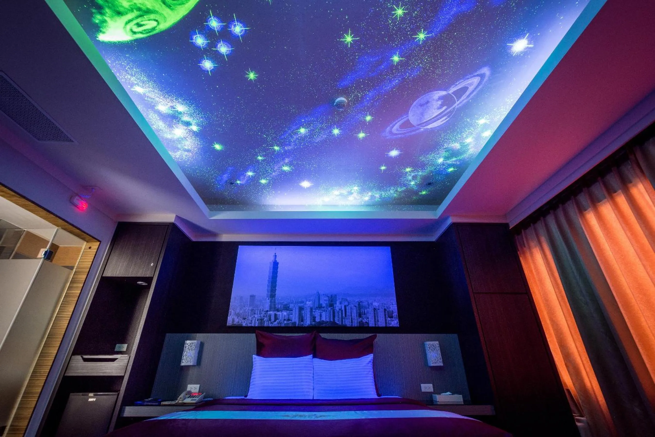 Night in Ching Ching Motel