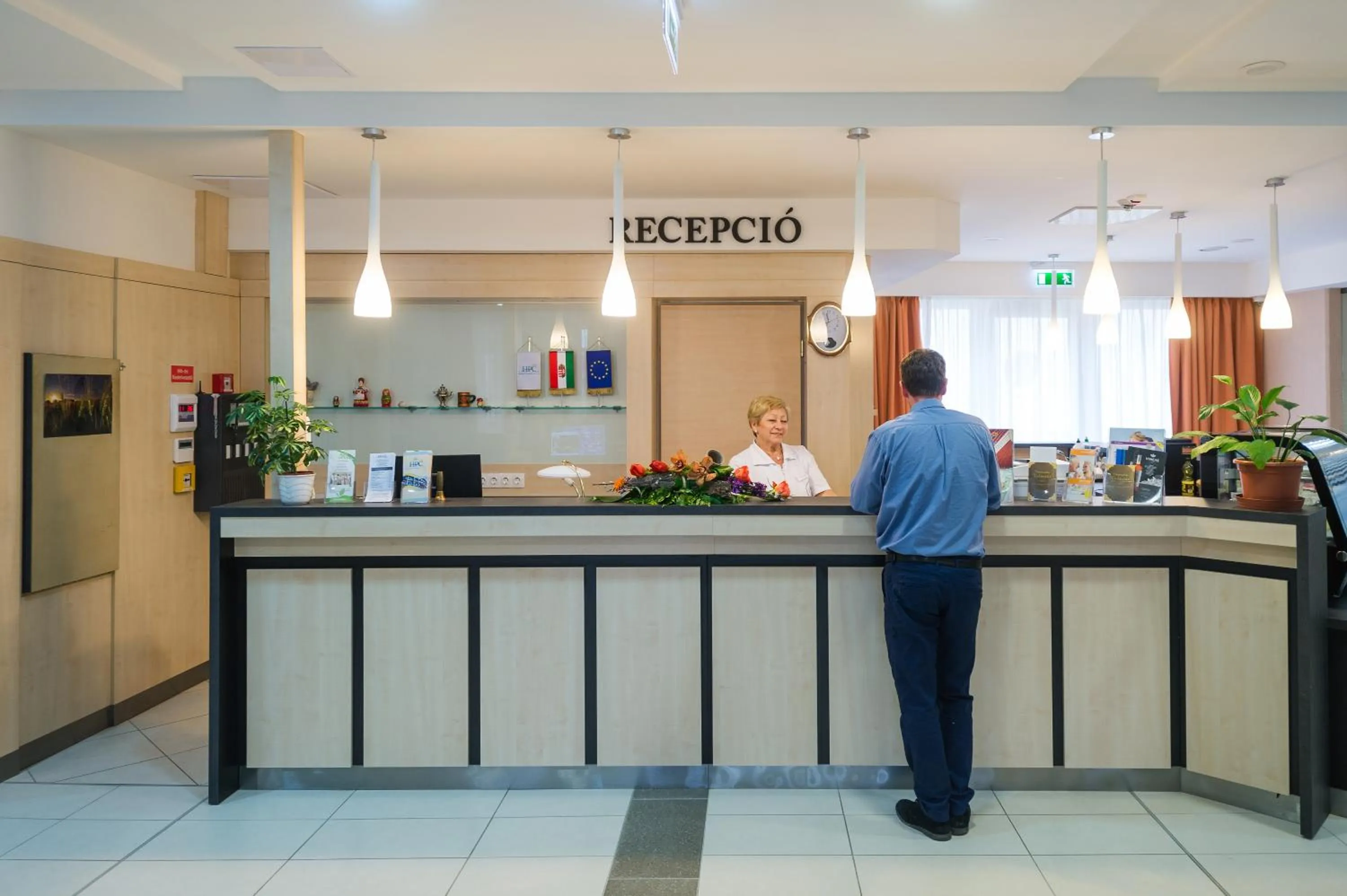 Lobby or reception in Harkányi Psoriasis Centrum