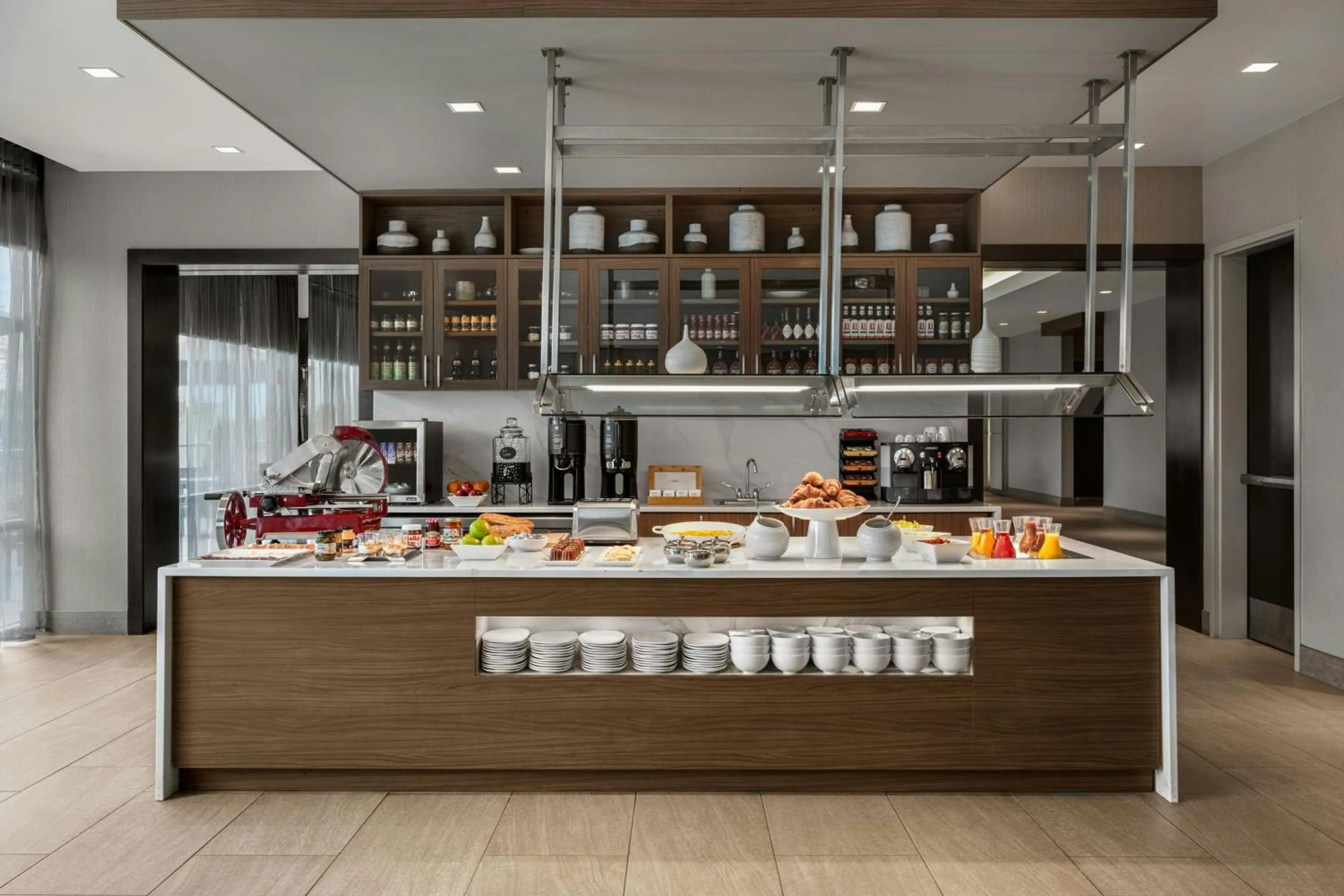 Breakfast in AC Hotel Cincinnati at Liberty Center