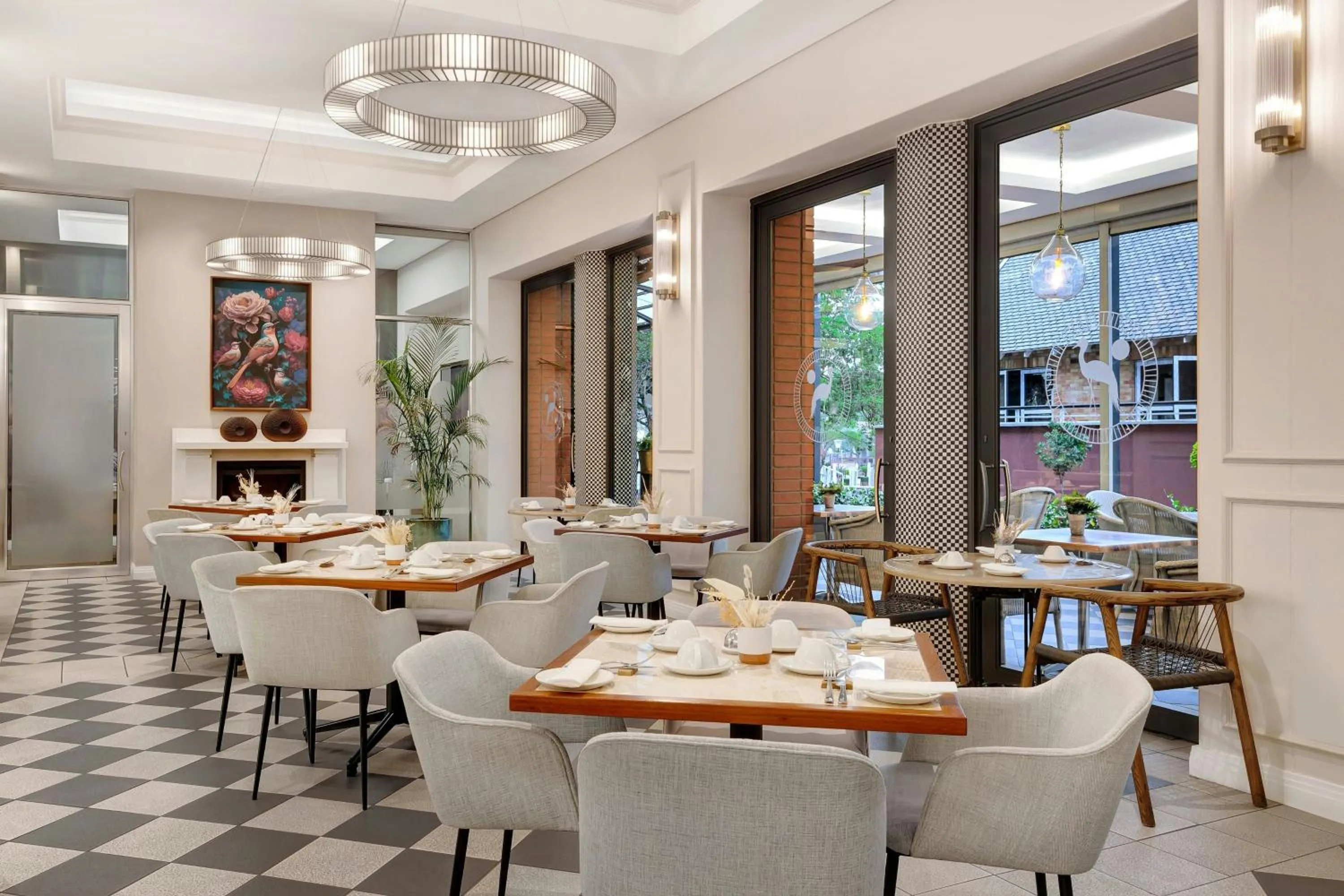 Restaurant/places to eat in African Pride Melrose Arch, Autograph Collection