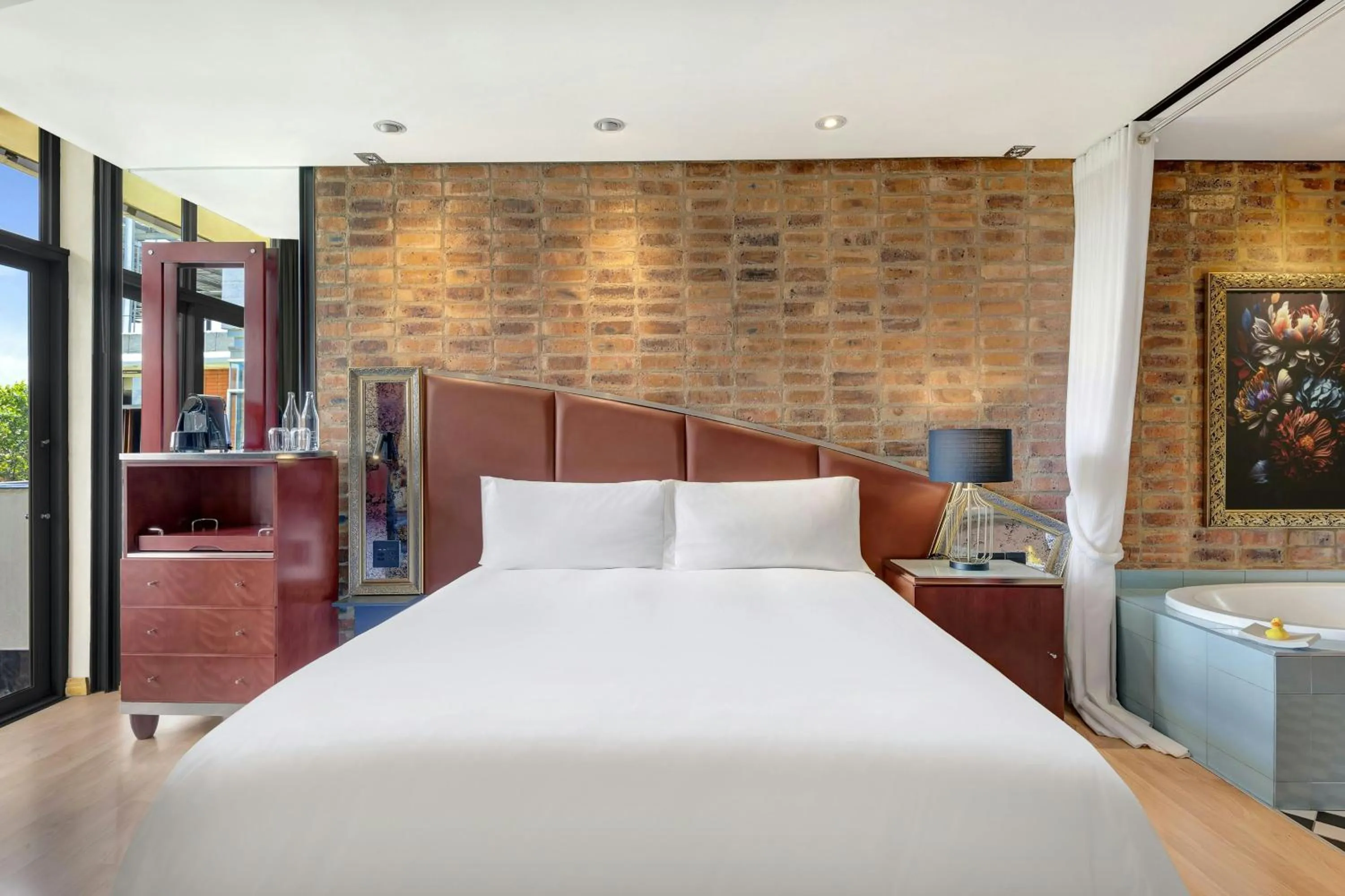 Photo of the whole room, Bed in African Pride Melrose Arch, Autograph Collection