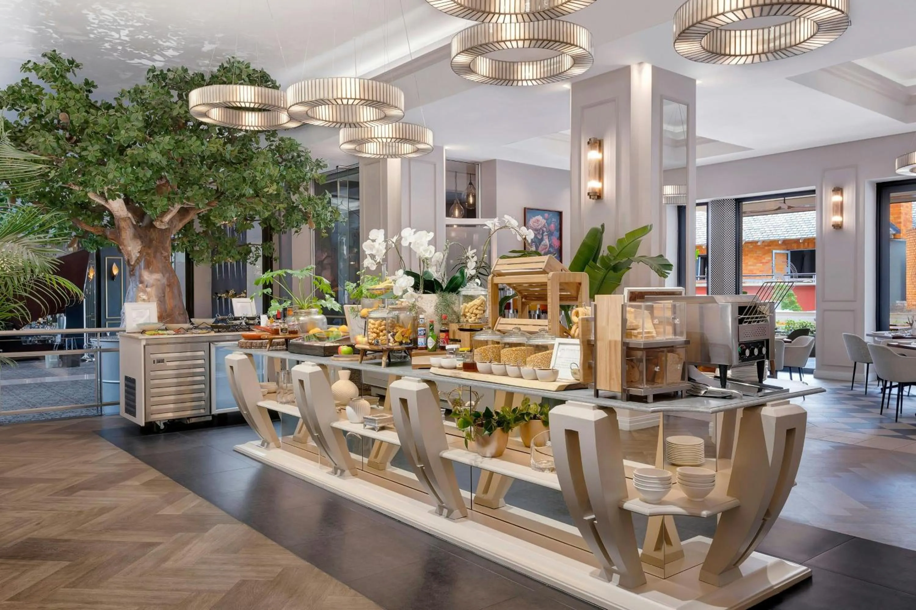 Breakfast in African Pride Melrose Arch, Autograph Collection