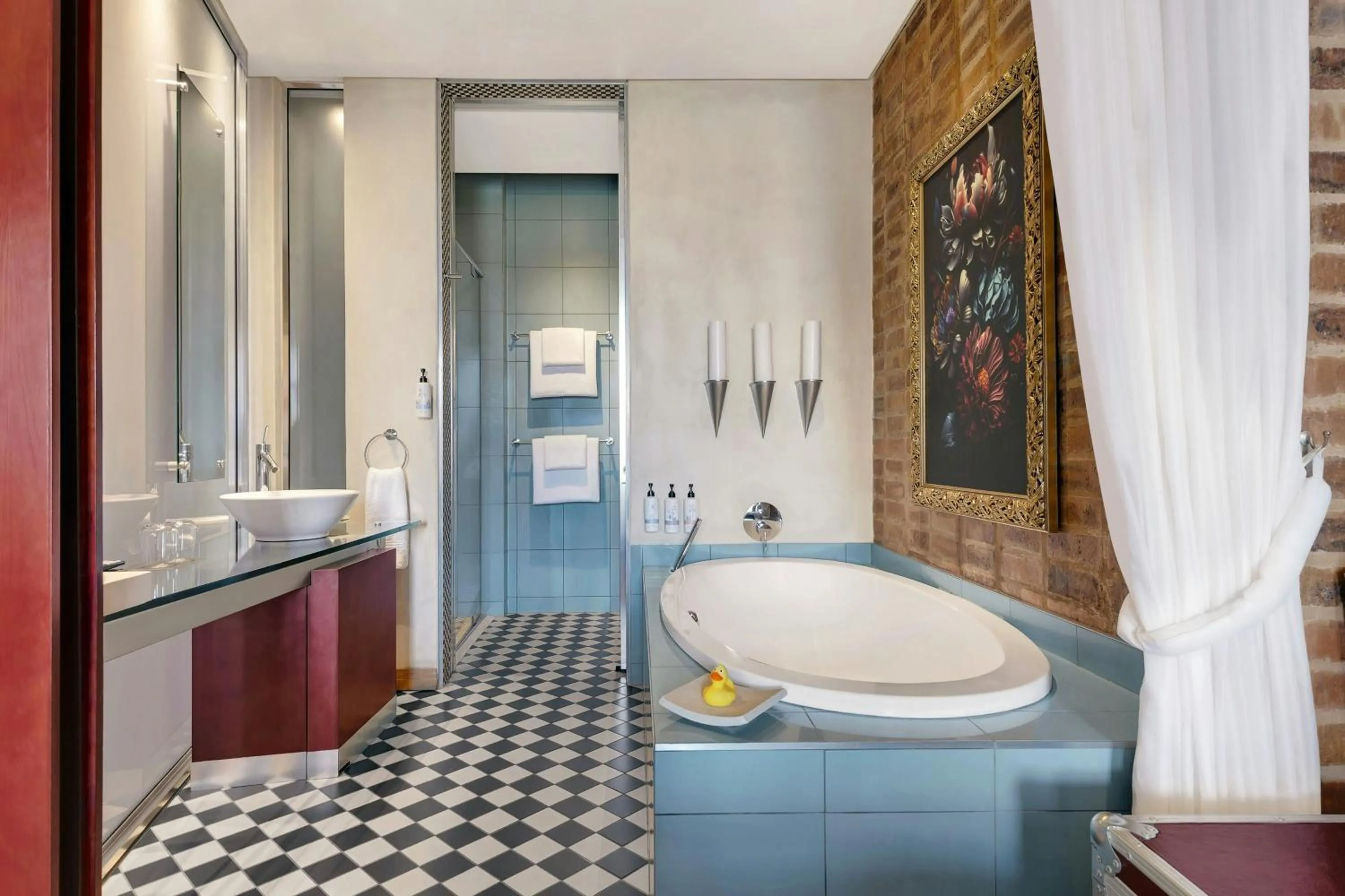 Photo of the whole room in African Pride Melrose Arch, Autograph Collection