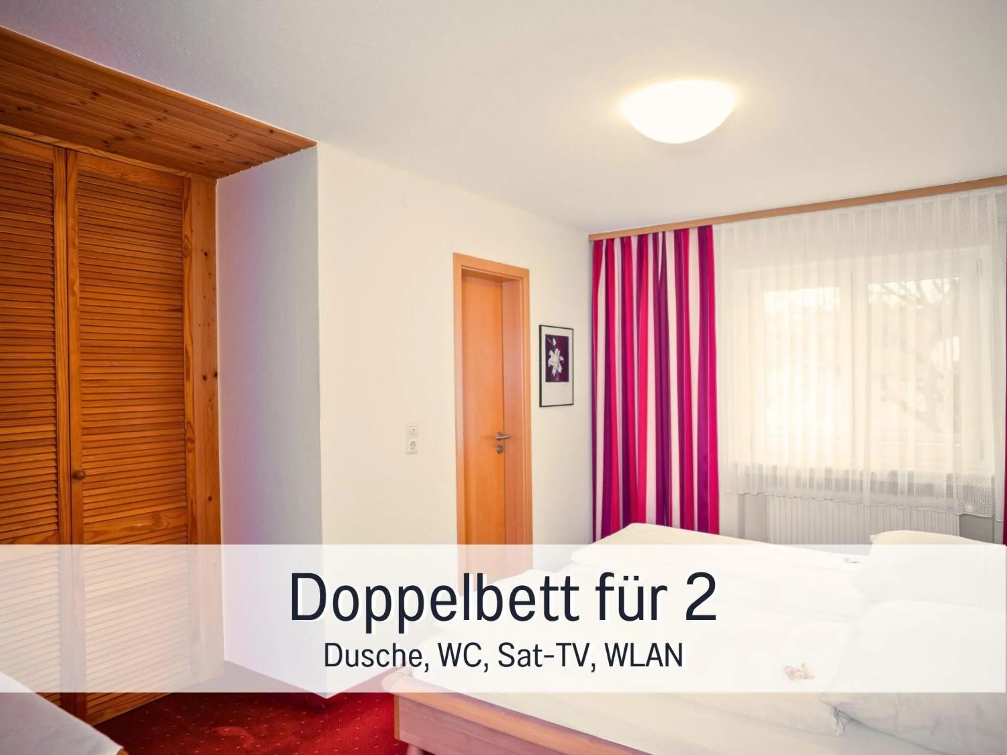 Photo of the whole room, Bed in Landgasthof Linde - In ruhiger, ländlicher Umgebung