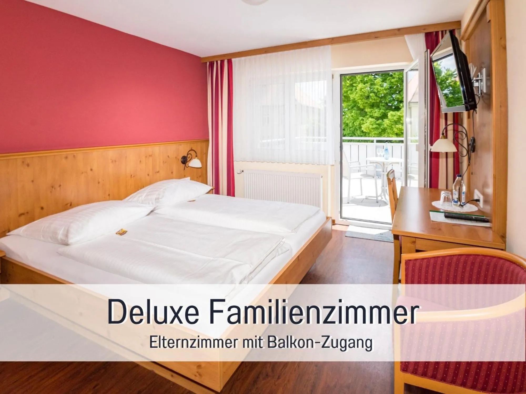 Photo of the whole room, Bed in Landgasthof Linde - In ruhiger, ländlicher Umgebung